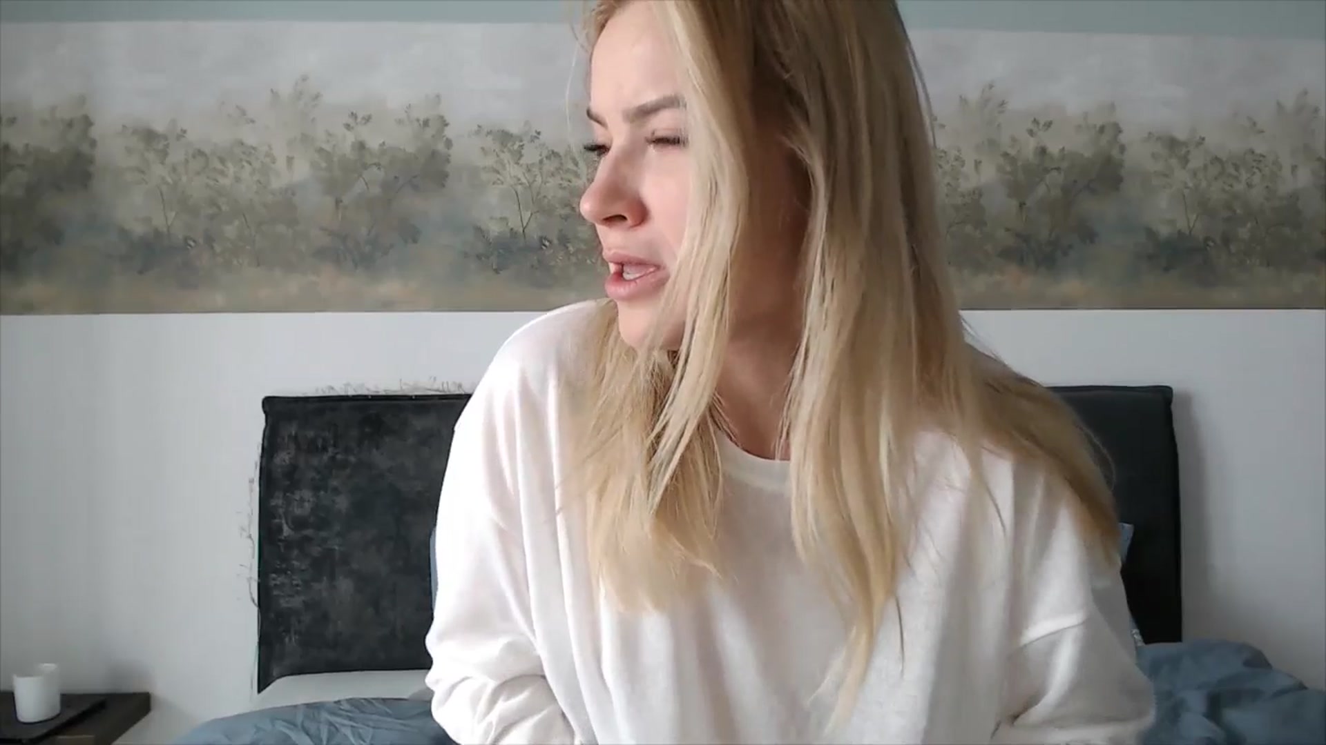 Gallery image thumbnail from fiancee's myfreecams stream on, 04/16/2026, 06:41 image 11 of 20