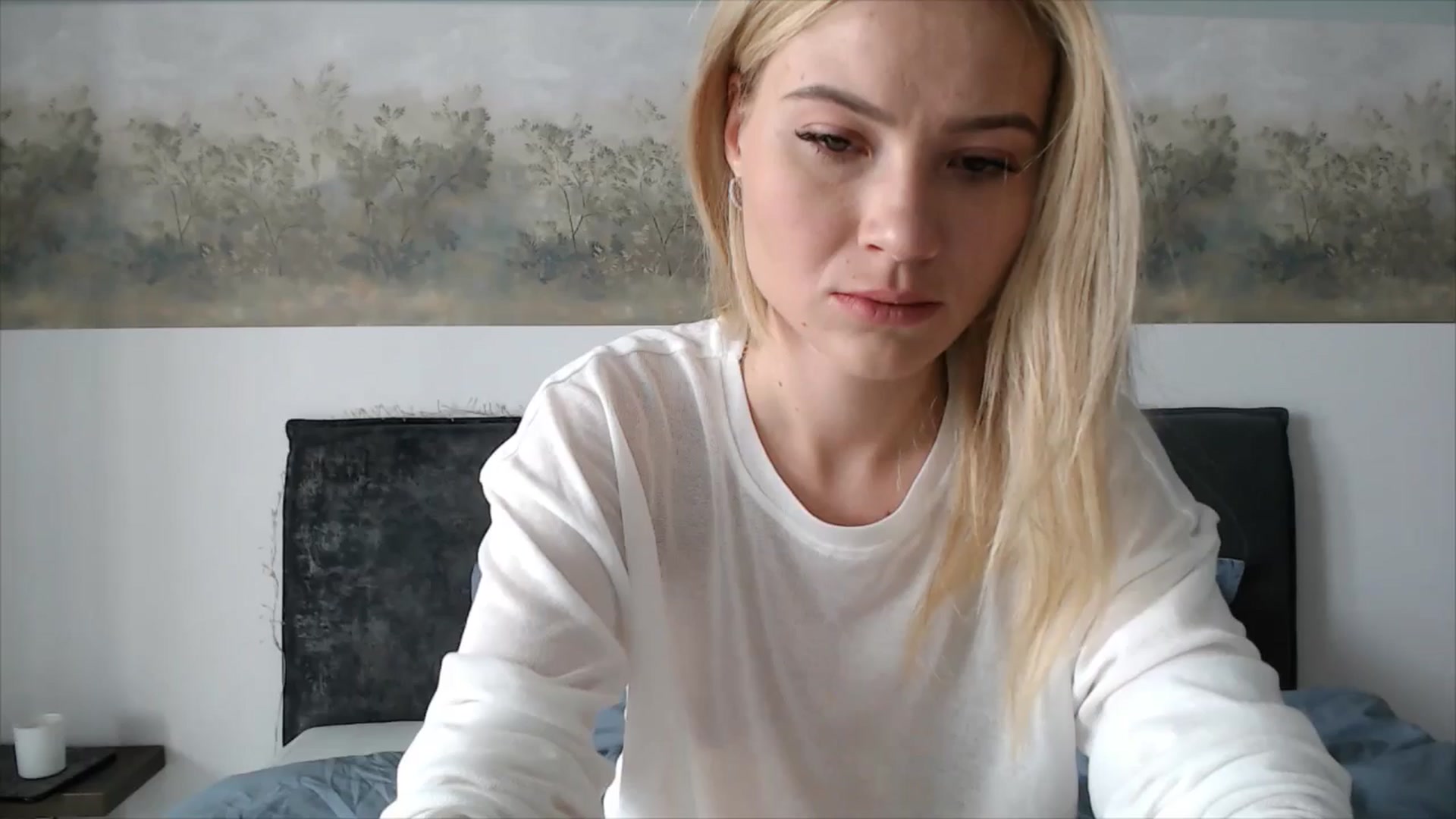 Gallery image thumbnail from fiancee's myfreecams stream on, 04/16/2026, 06:41 image 1 of 20