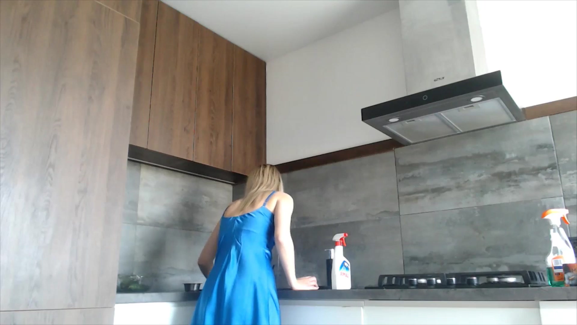 Gallery image thumbnail from fiancee's myfreecams stream on, 05/06/2026, 07:02 image 9 of 20