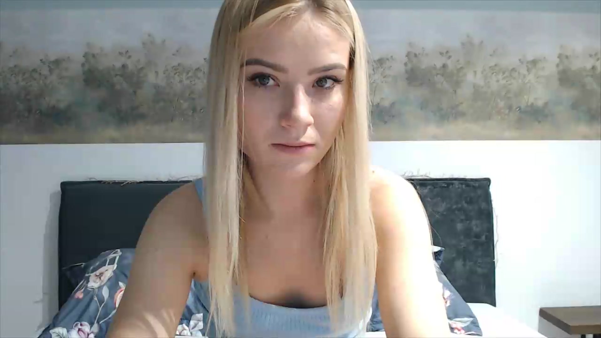 Gallery image thumbnail from fiancee's myfreecams stream on, 05/18/2026, 17:39 image 8 of 20
