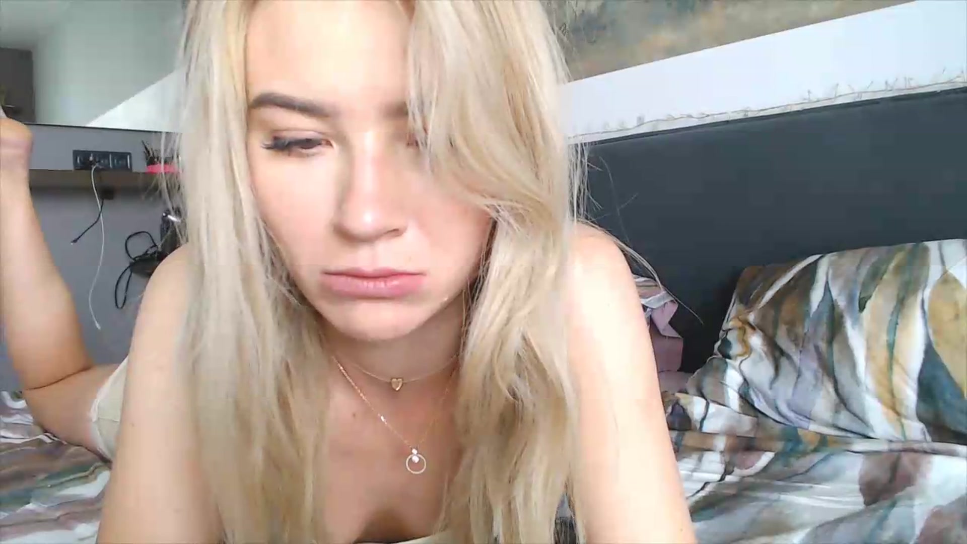 Gallery image thumbnail from fiancee's myfreecams stream on, 05/30/2026, 10:03 image 13 of 20