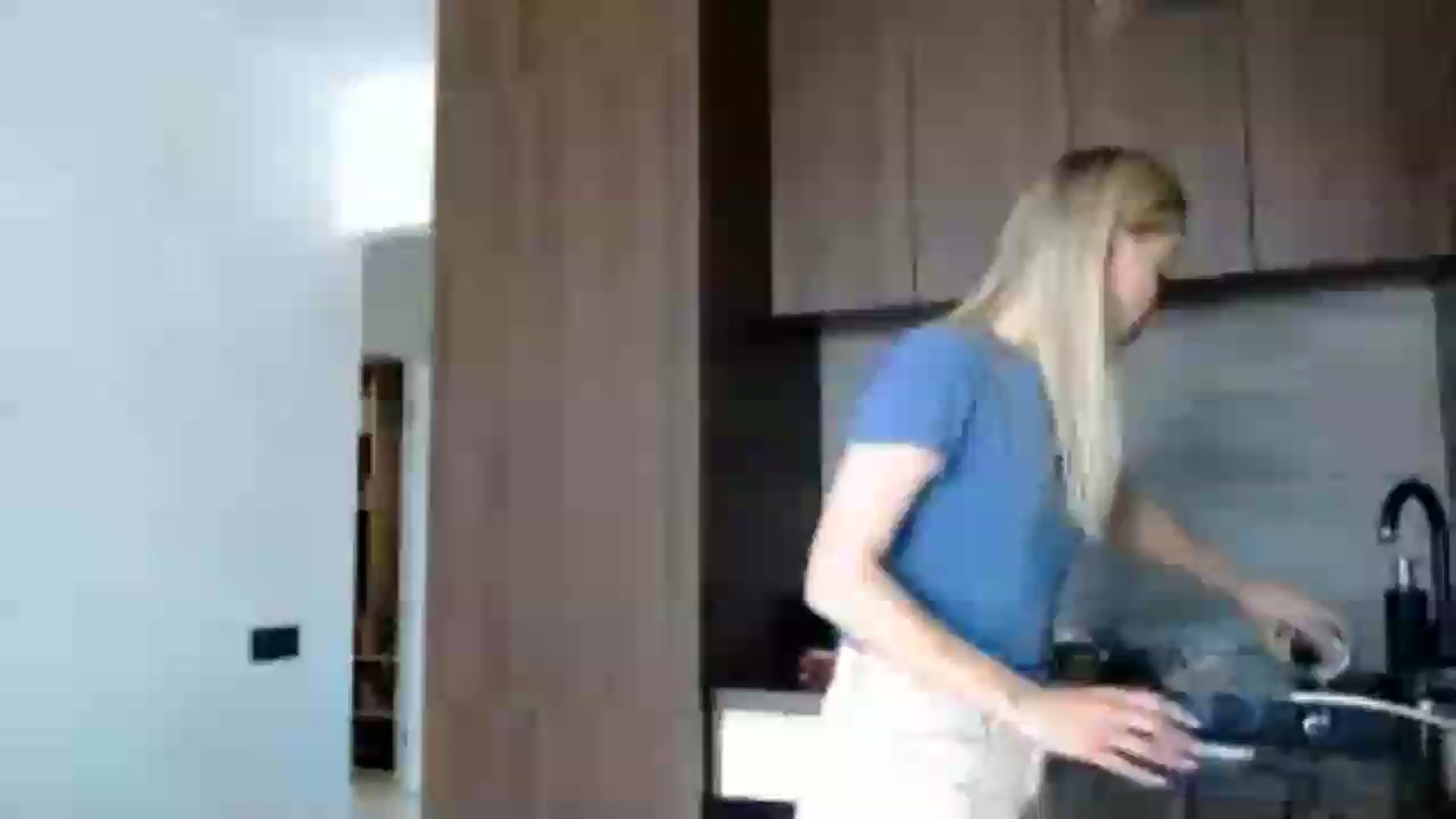 Gallery image thumbnail from fiancee's myfreecams stream on, 06/05/2026, 13:12 image 20 of 20