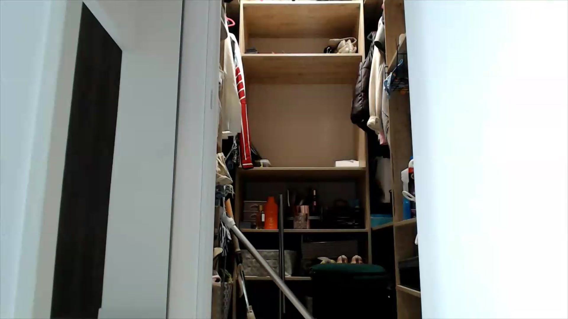 Gallery image thumbnail from fiancee's myfreecams stream on, 06/12/2026, 07:13 image 9 of 20