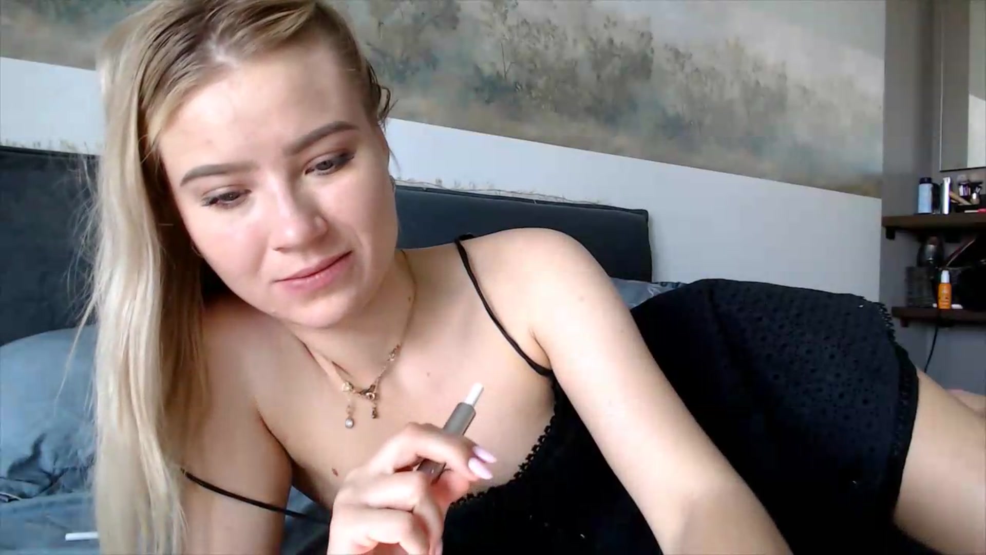 Gallery image thumbnail from fiancee's myfreecams stream on, 06/14/2026, 15:18 image 15 of 20