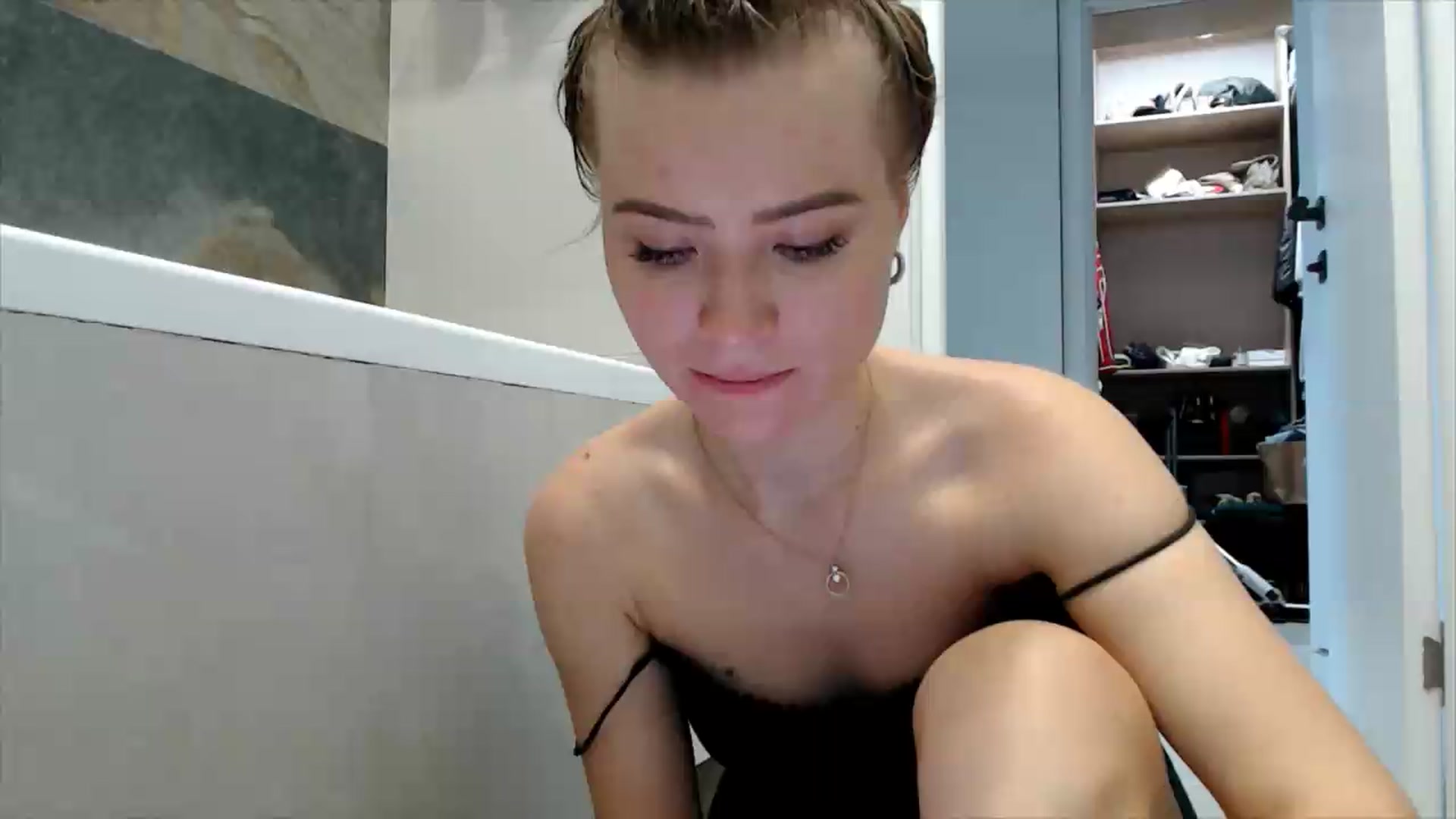 Gallery image thumbnail from fiancee's myfreecams stream on, 06/14/2026, 16:41 image 5 of 20
