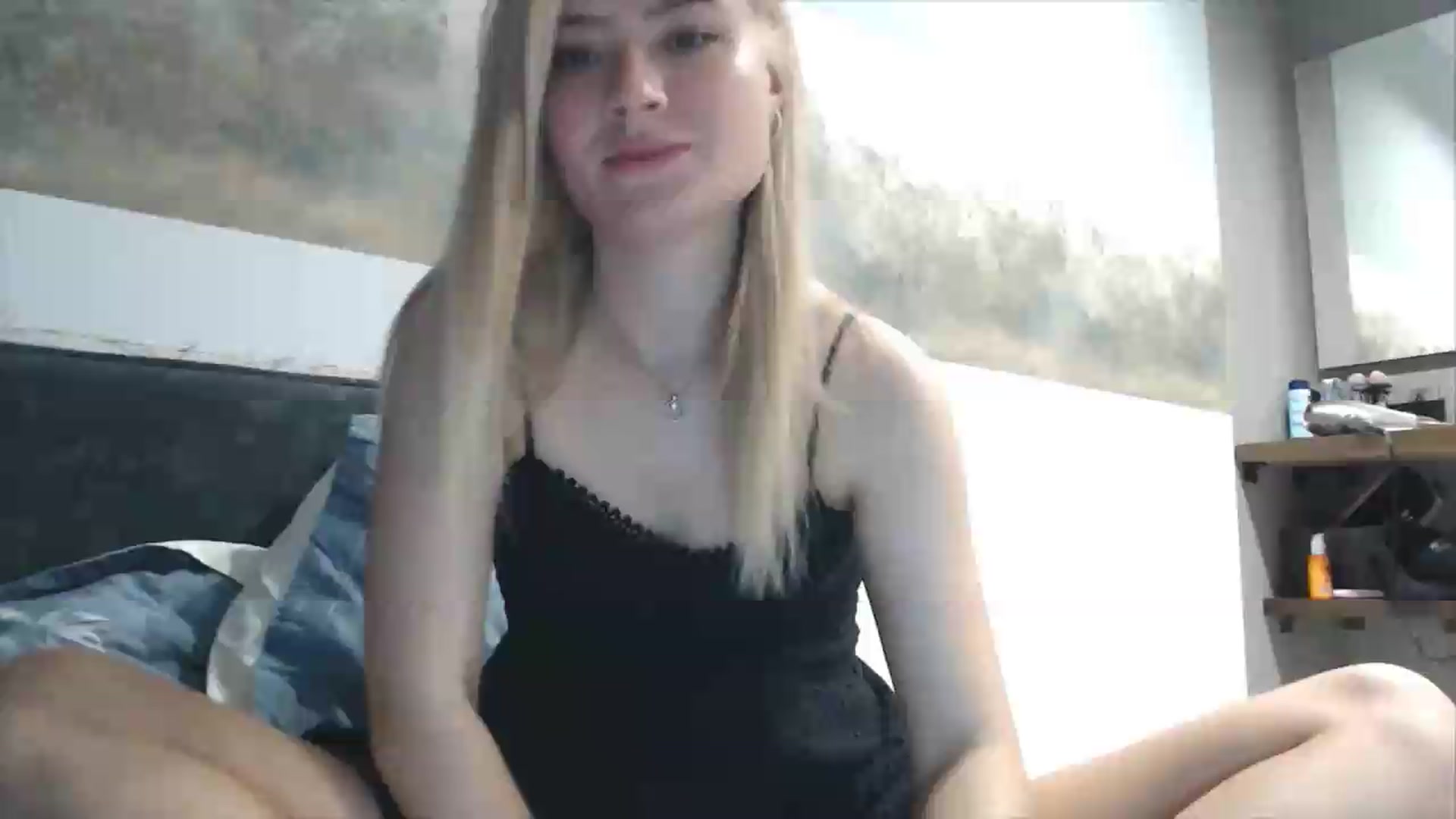 Gallery image thumbnail from fiancee's myfreecams stream on, 06/14/2026, 18:24 image 7 of 20