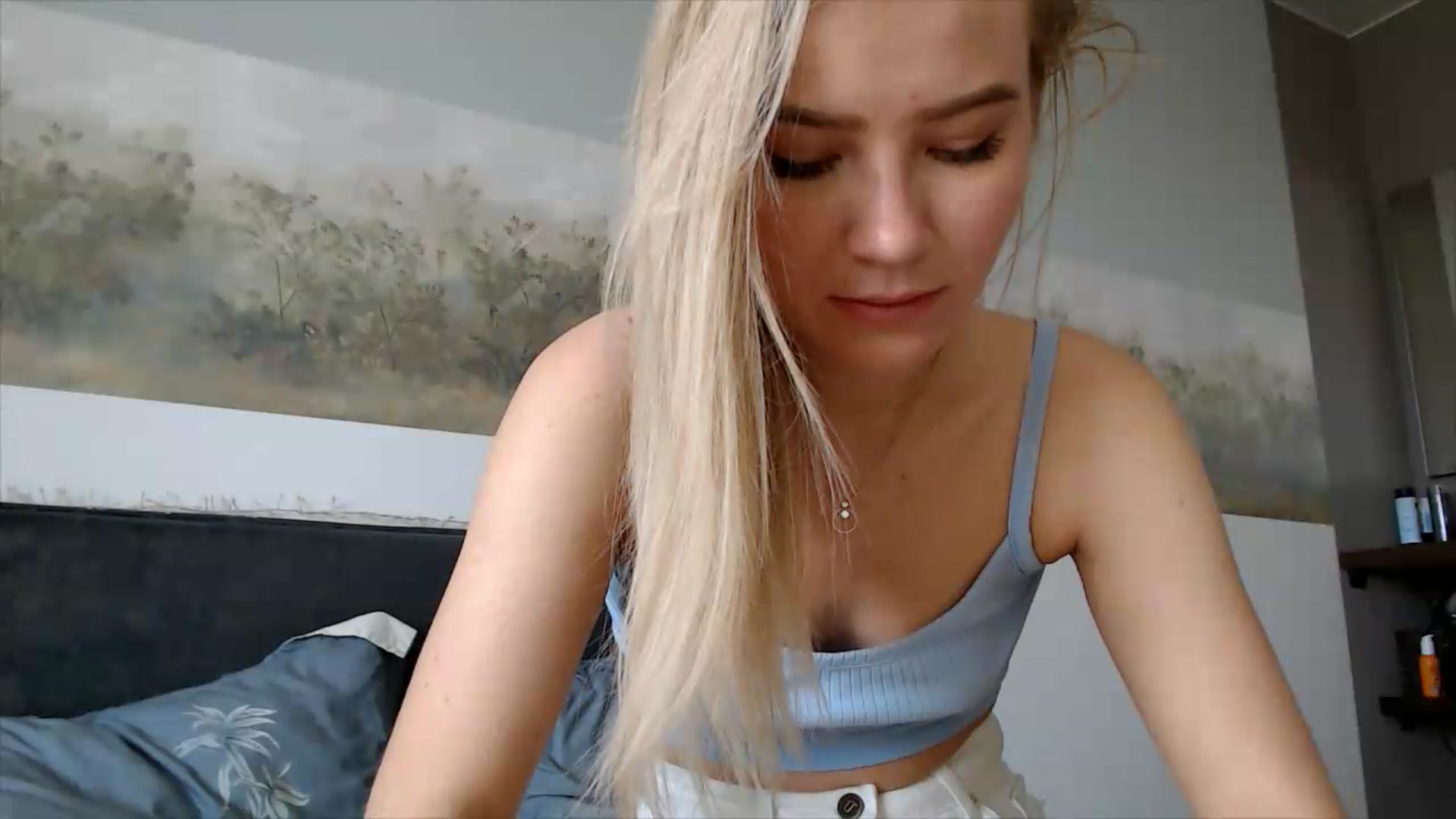 Gallery image thumbnail from fiancee's myfreecams stream on, 06/16/2026, 06:18 image 13 of 20