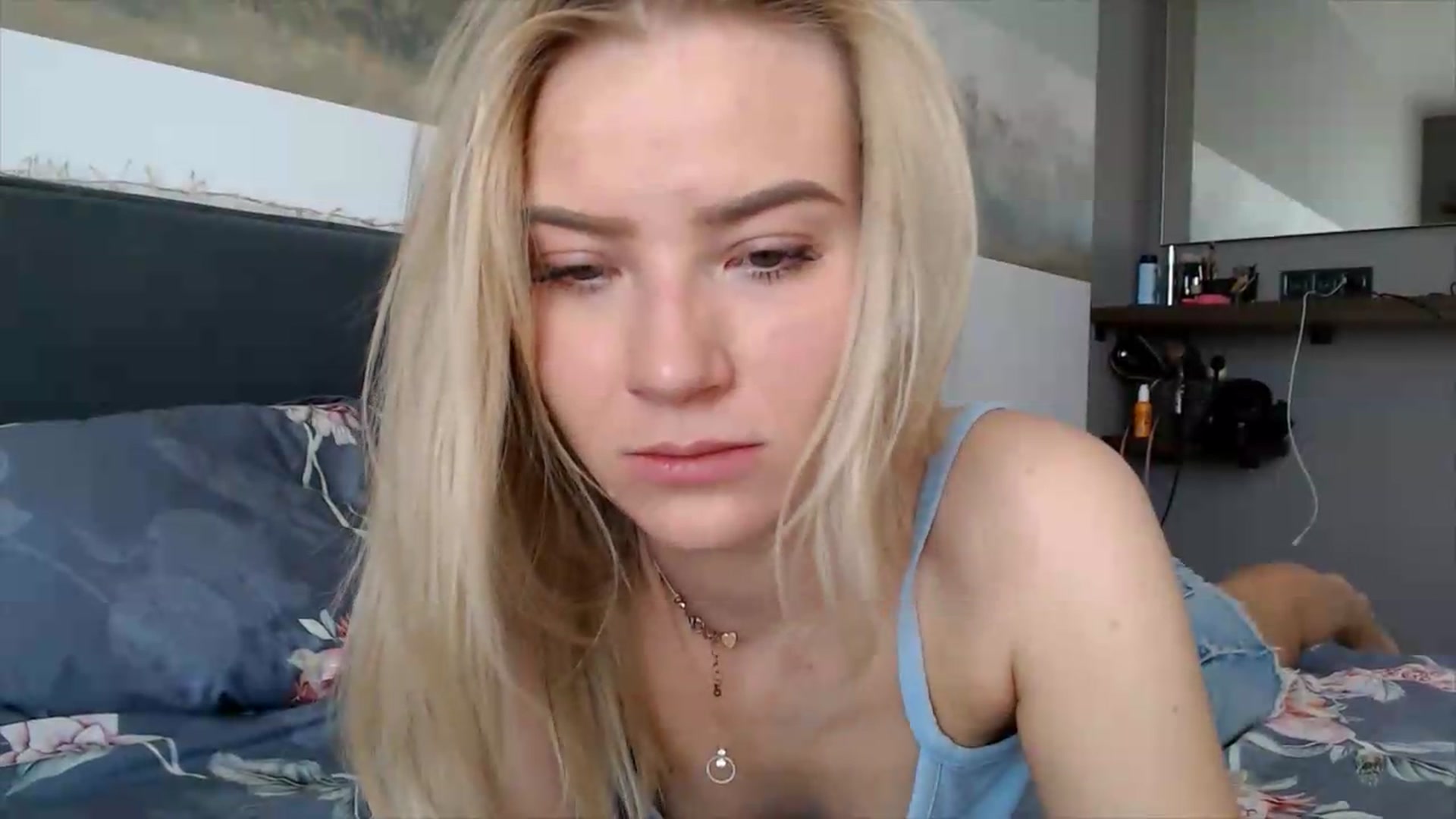 Gallery image thumbnail from fiancee's myfreecams stream on, 06/21/2026, 04:32 image 16 of 20