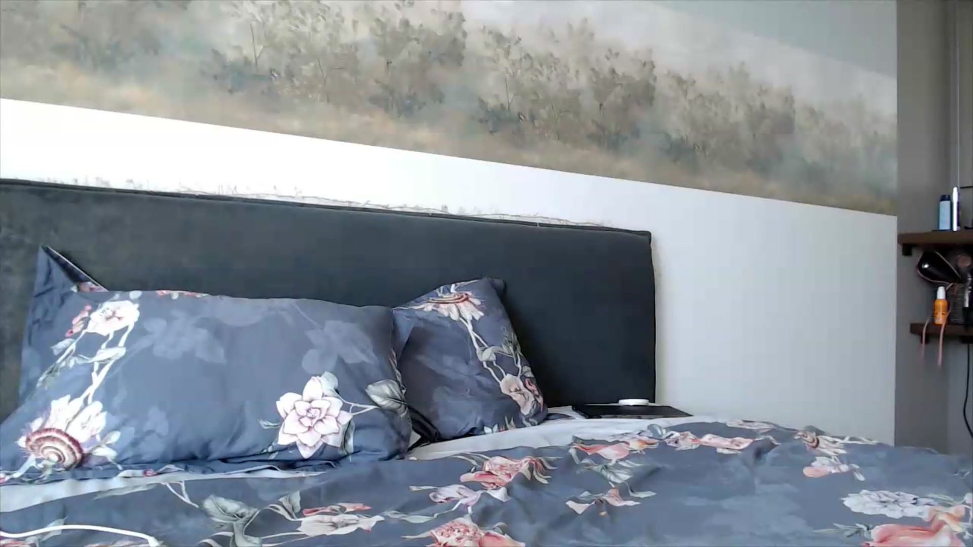Gallery image thumbnail from fiancee's myfreecams stream on, 06/23/2026, 04:51 image 10 of 20