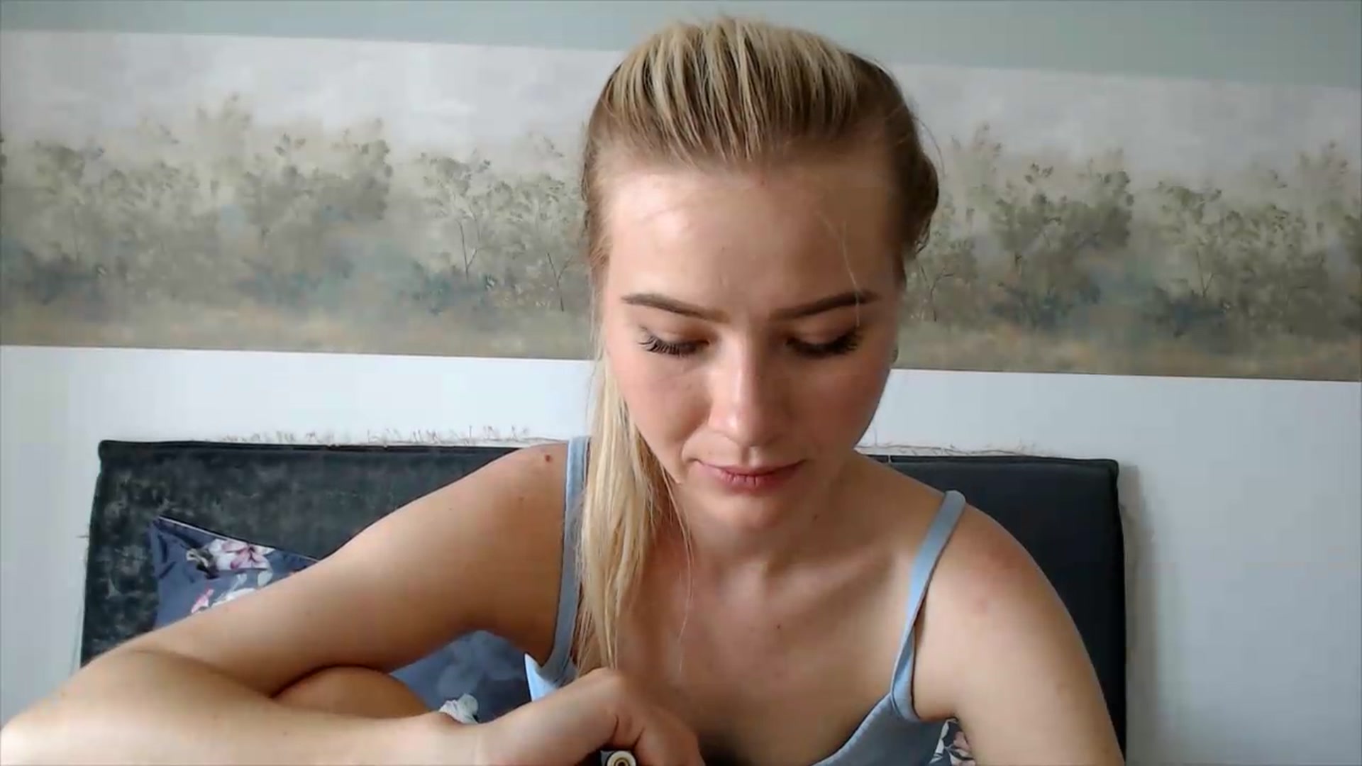 Gallery image thumbnail from fiancee's myfreecams stream on, 06/23/2026, 05:48 image 18 of 20