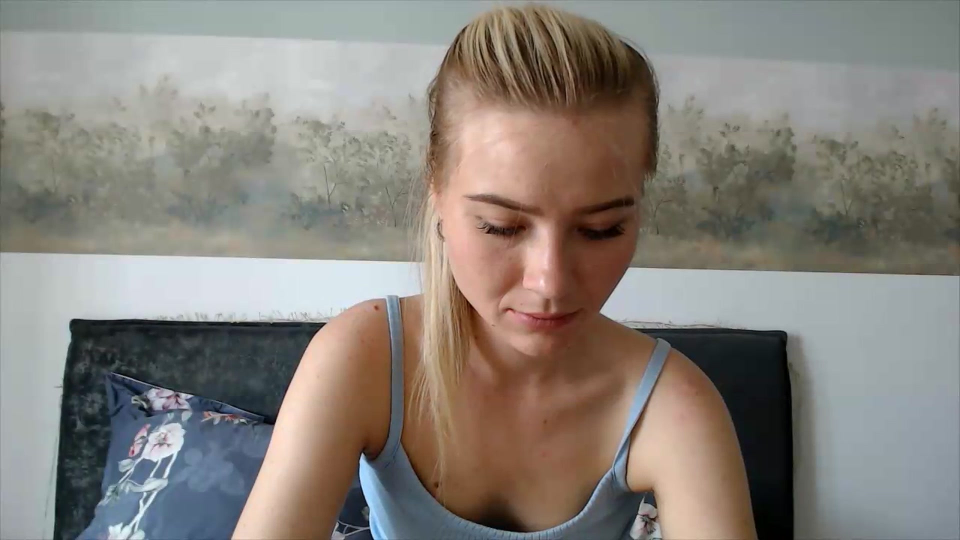 Gallery image thumbnail from fiancee's myfreecams stream on, 06/23/2026, 05:48 image 6 of 20