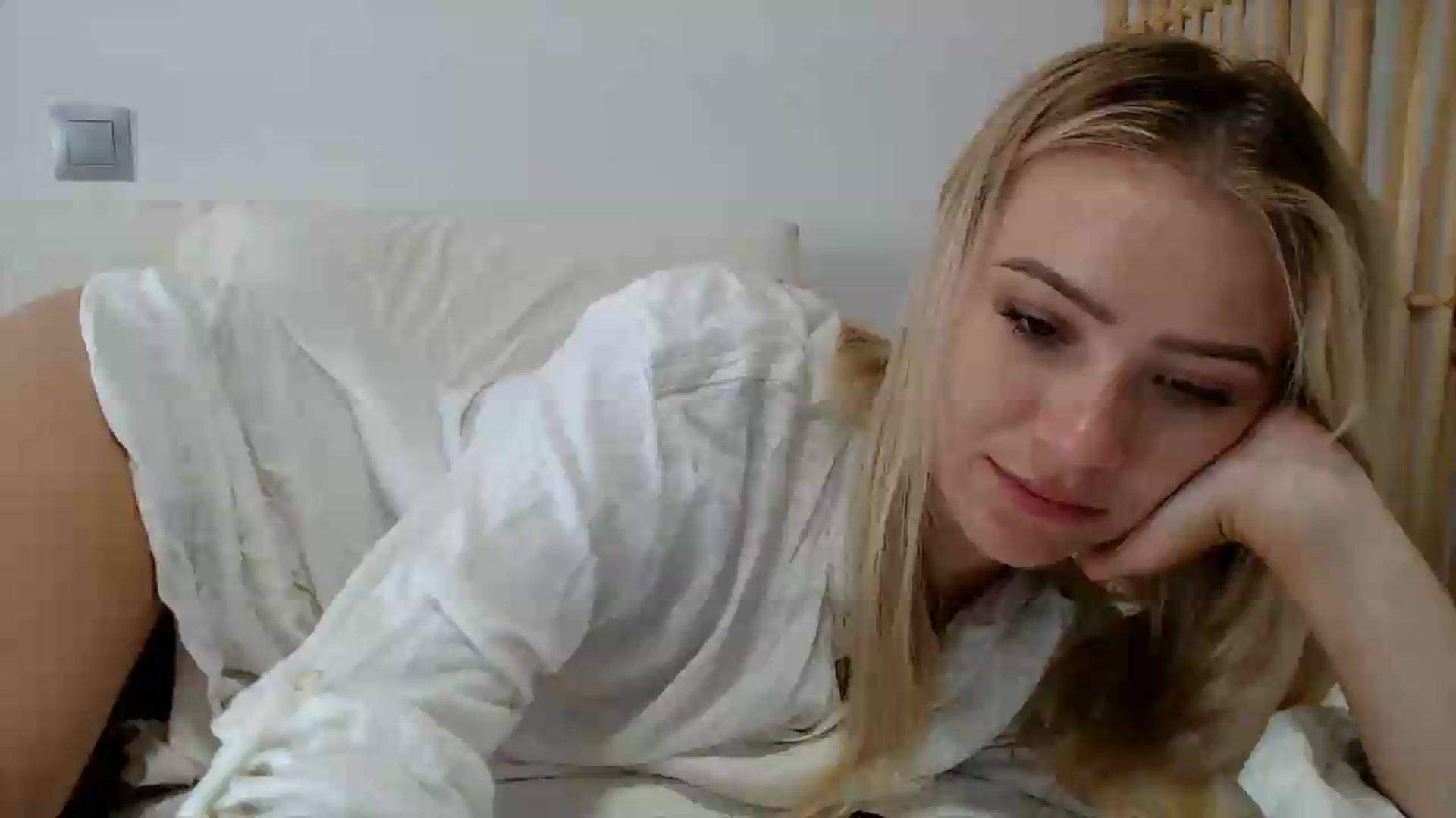 Gallery image thumbnail from fiancee's myfreecams stream on, 07/02/2026, 07:14 image 1 of 20
