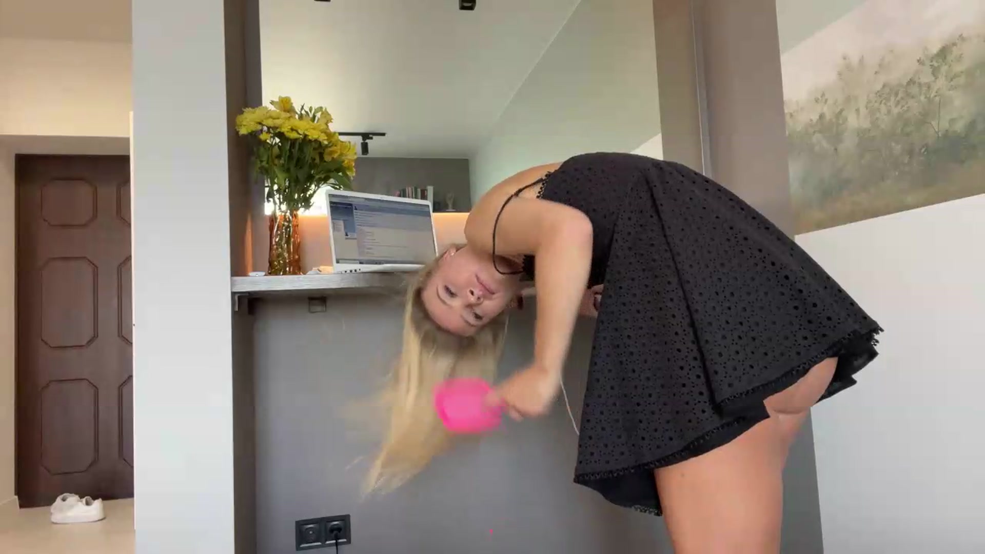 Gallery image thumbnail from fiancee's myfreecams stream on, 07/30/2026, 07:48 image 9 of 20