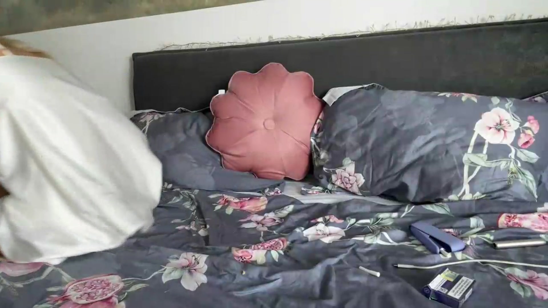 Gallery image thumbnail from fiancee's myfreecams stream on, 08/09/2026, 07:29 image 7 of 20