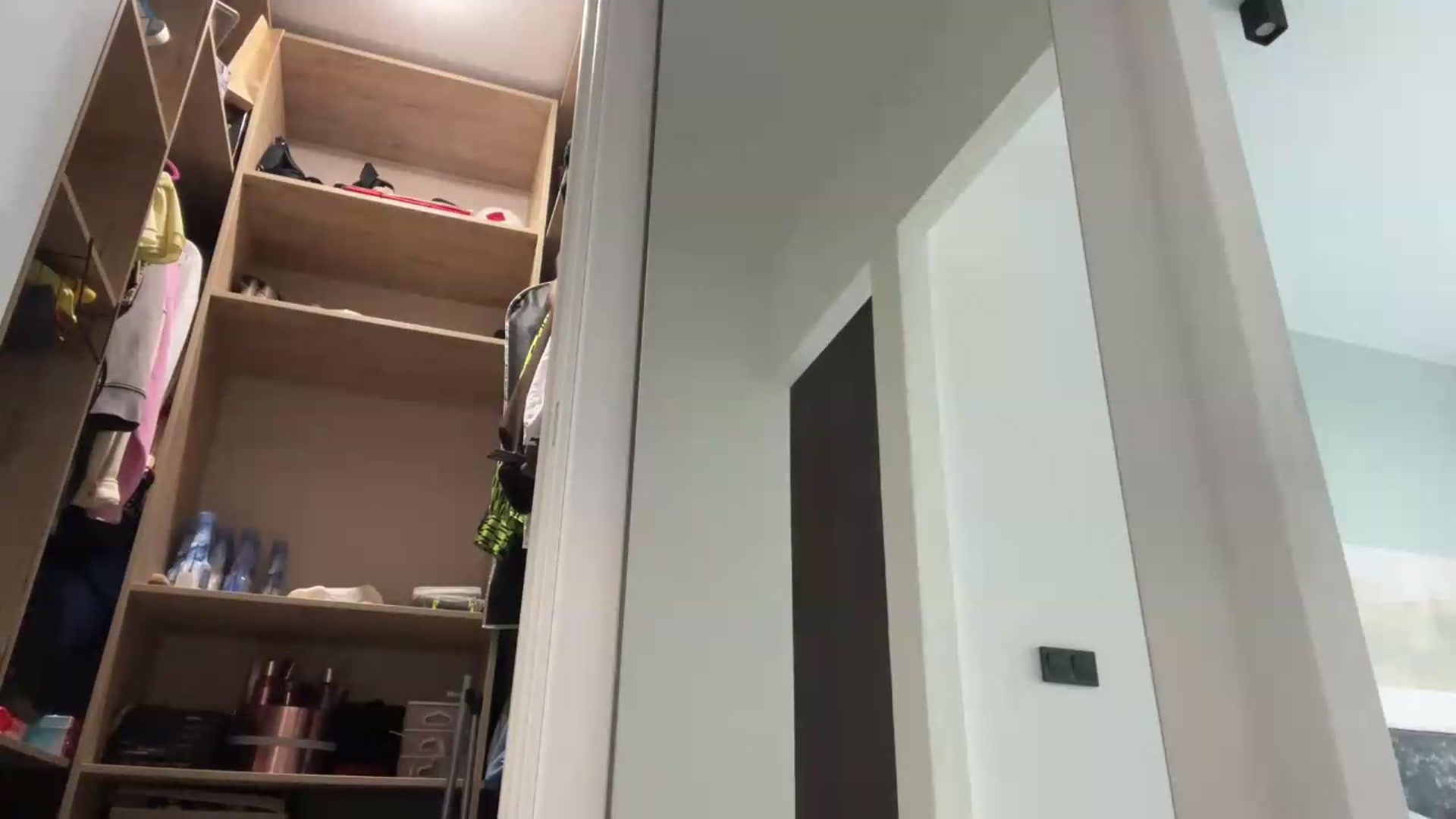 Gallery image thumbnail from fiancee's myfreecams stream on, 08/12/2026, 05:46 image 19 of 20