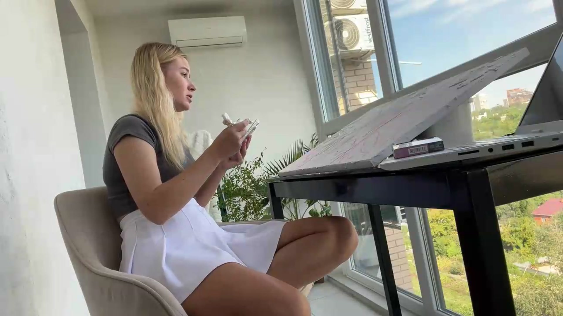 Gallery image thumbnail from fiancee's myfreecams stream on, 08/31/2026, 07:42 image 11 of 20