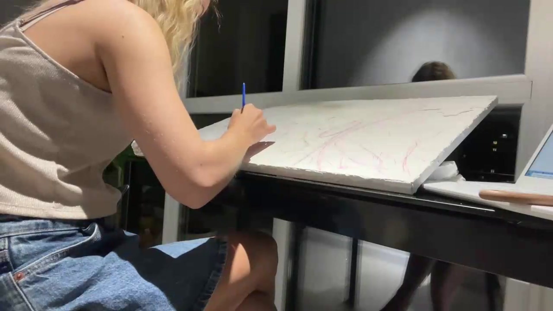 Gallery image thumbnail from fiancee's myfreecams stream on, 08/31/2026, 18:12 image 17 of 20