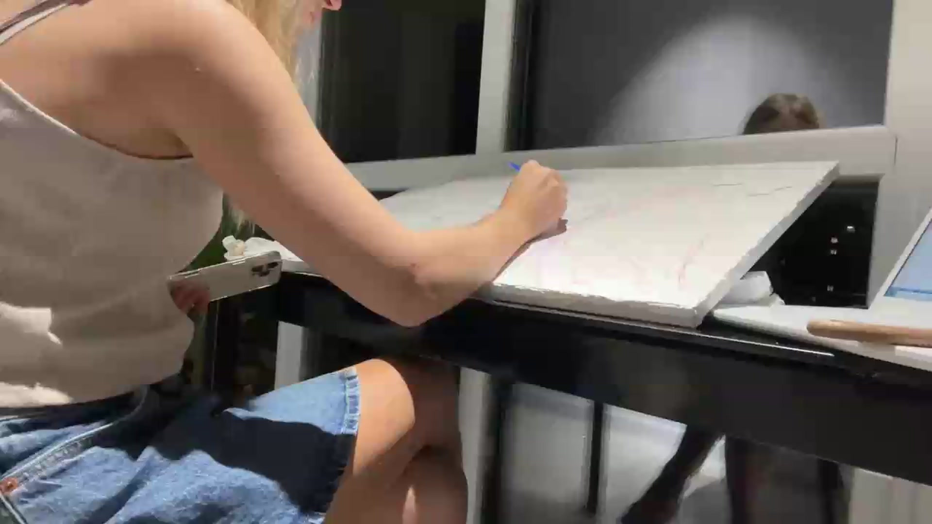 Gallery image thumbnail from fiancee's myfreecams stream on, 08/31/2026, 18:12 image 12 of 20