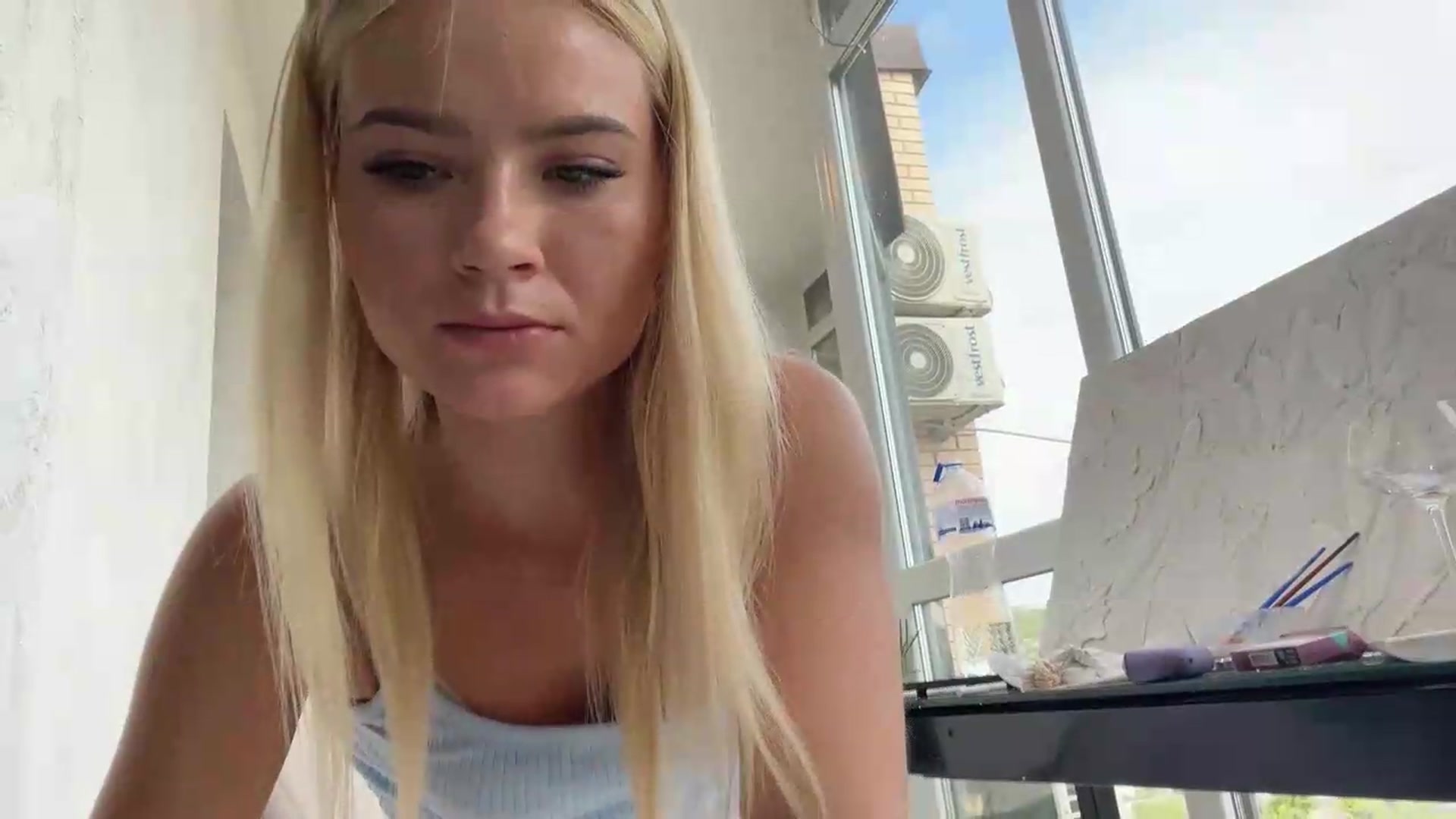 Gallery image thumbnail from fiancee's myfreecams stream on, 09/12/2026, 08:23 image 4 of 20