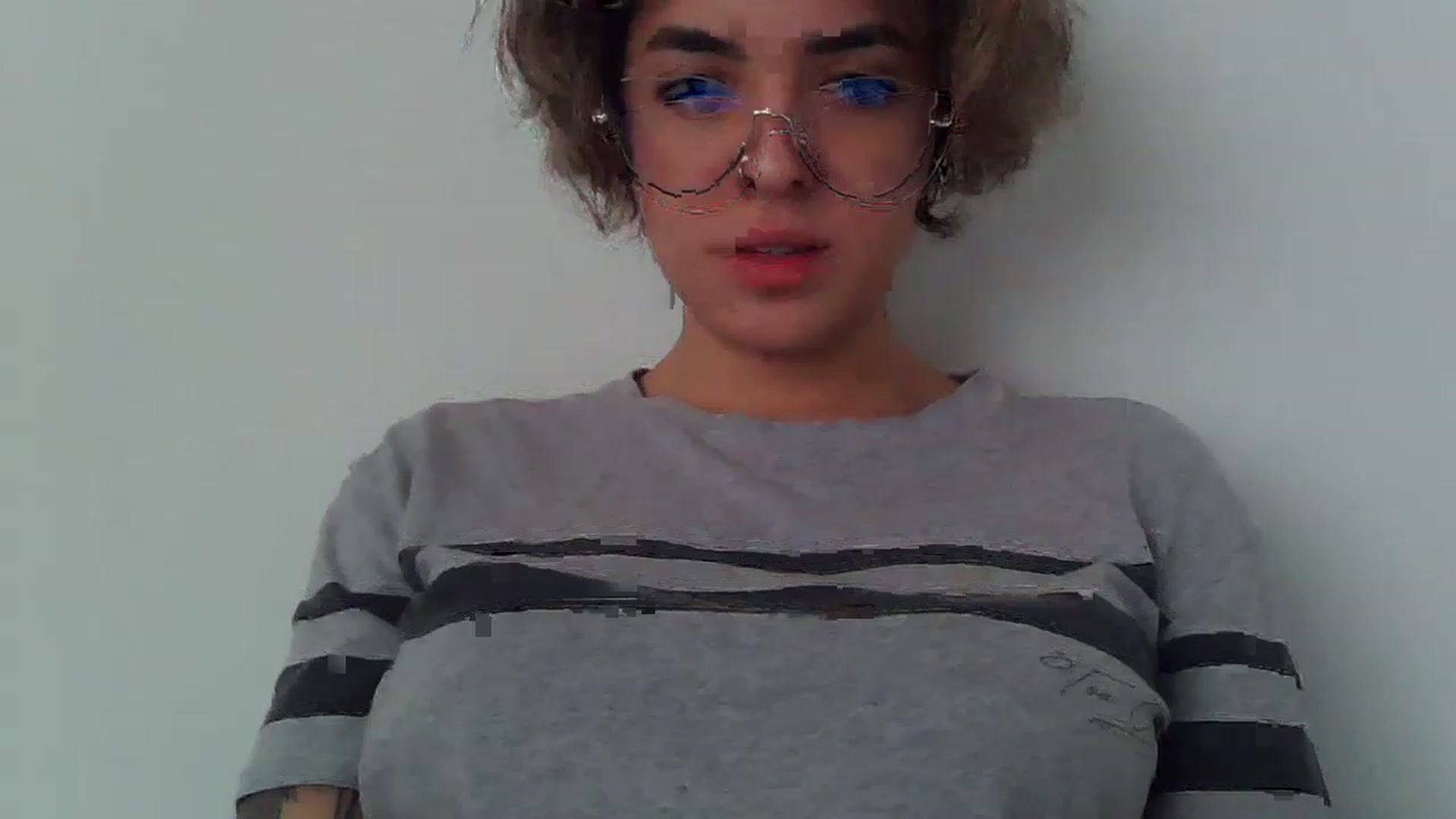 Gallery image thumbnail from fionacarter's myfreecams stream on, 12/01/2022, 08:15 image 15 of 20