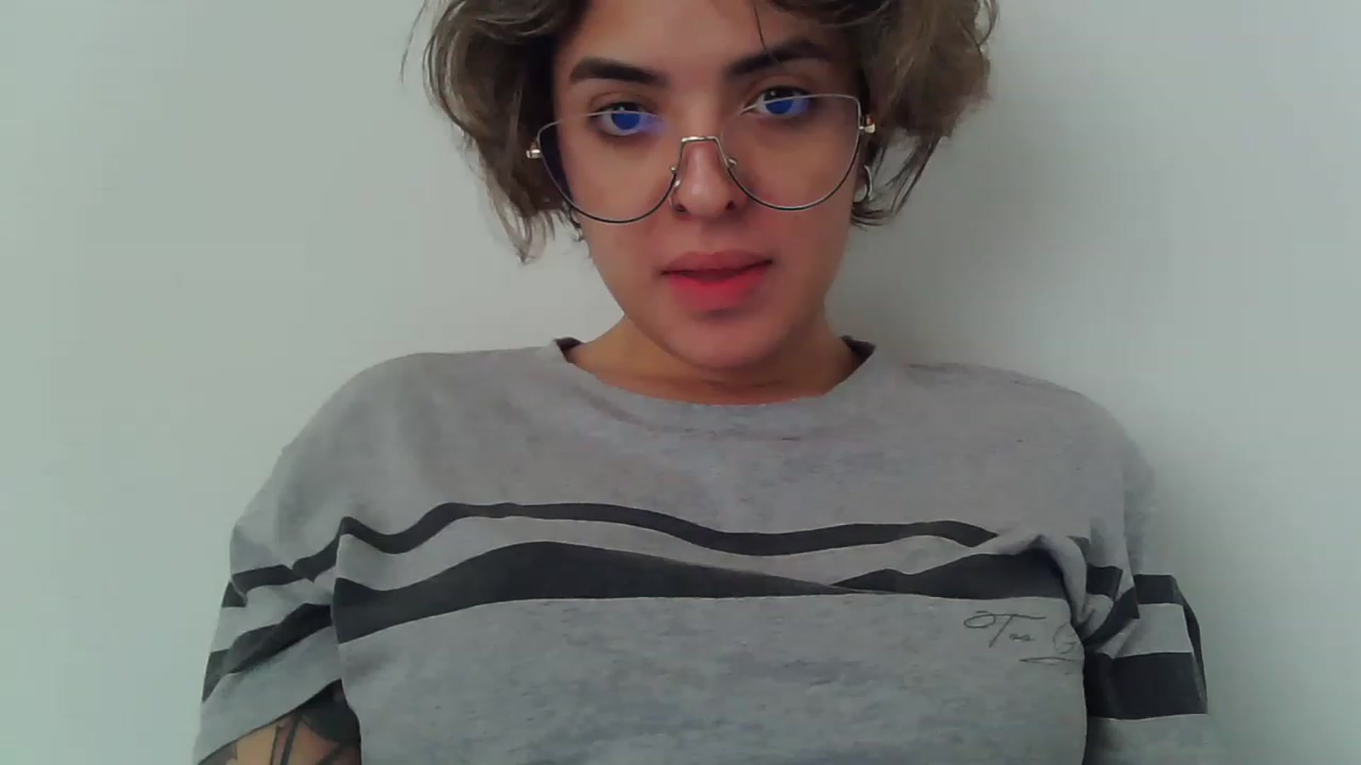 Gallery image thumbnail from fionacarter's myfreecams stream on, 12/01/2022, 08:15 image 5 of 20