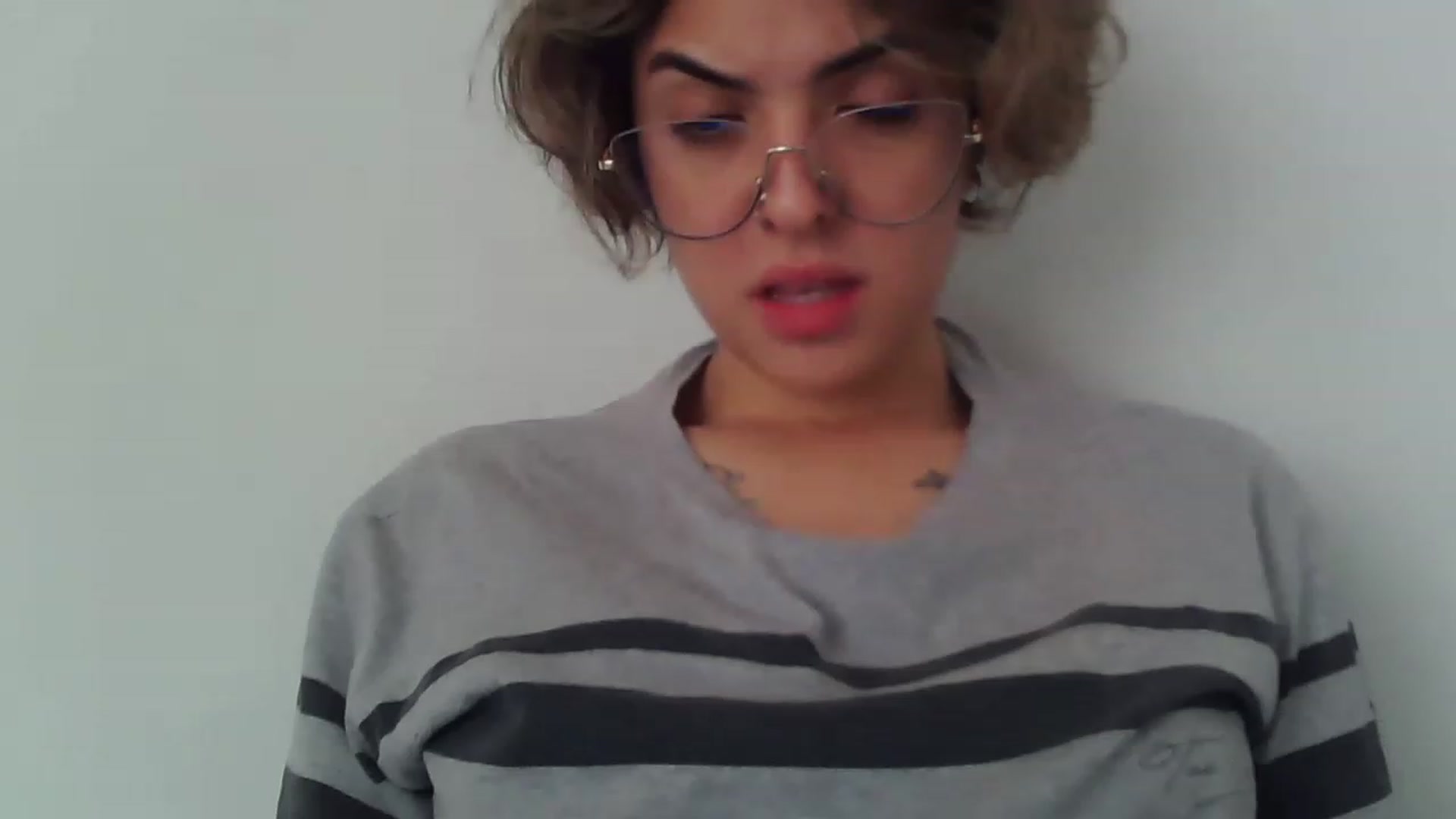 Gallery image thumbnail from fionacarter's myfreecams stream on, 12/01/2022, 08:15 image 7 of 20