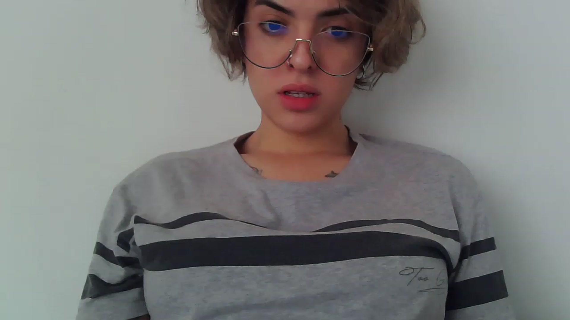 Gallery image thumbnail from fionacarter's myfreecams stream on, 12/01/2022, 08:15 image 8 of 20