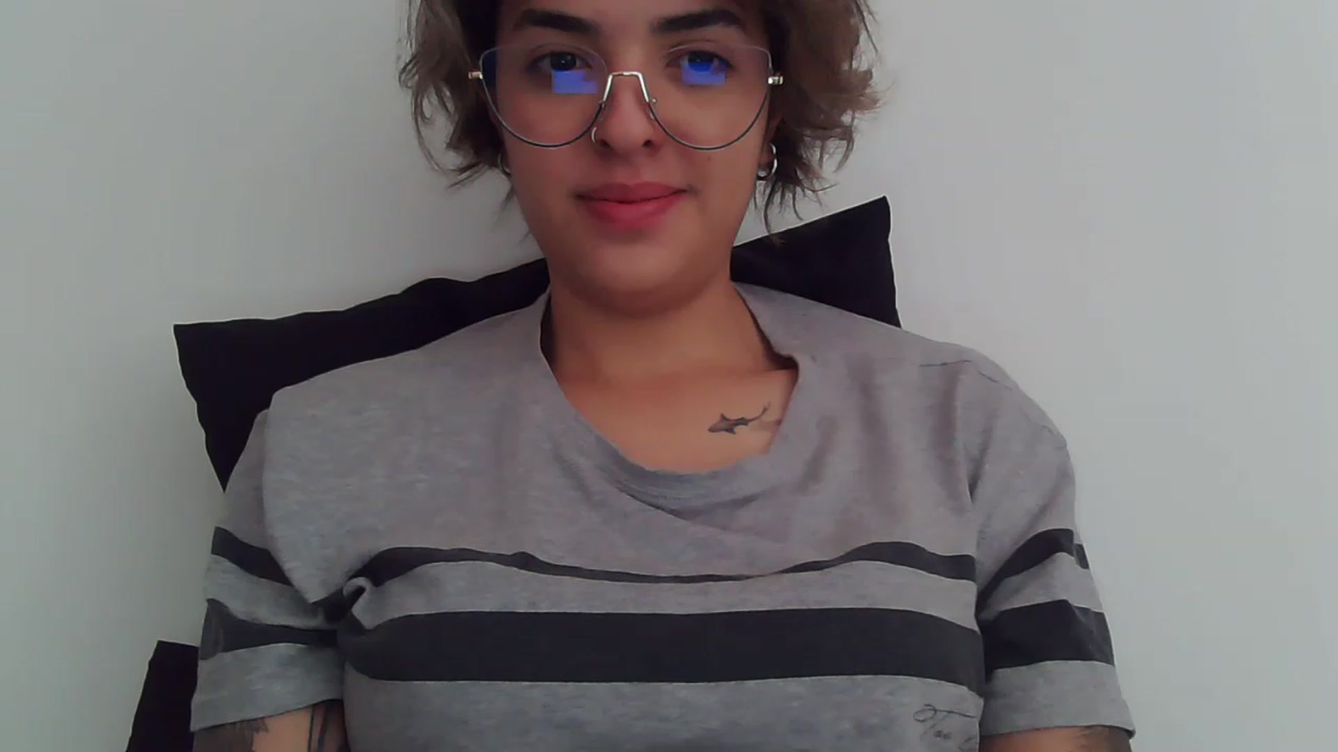 Gallery image thumbnail from fionacarter's myfreecams stream on, 12/04/2022, 13:48 image 6 of 20