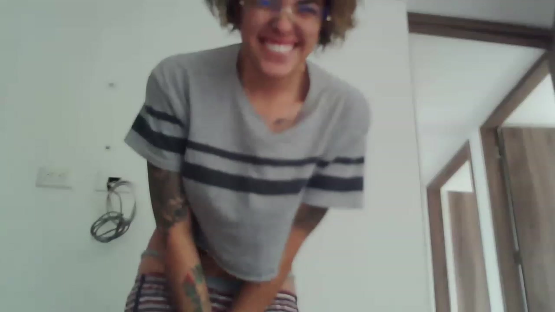 Gallery image thumbnail from fionacarter's myfreecams stream on, 12/04/2022, 13:48 image 9 of 20