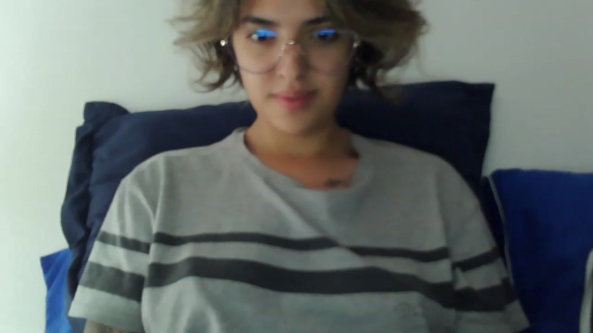 Gallery image thumbnail from fionacarter's myfreecams stream on, 02/10/2023, 16:30 image 13 of 20