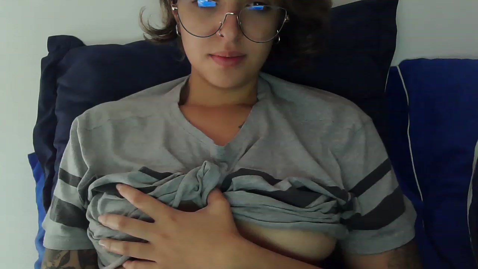 Gallery image thumbnail from fionacarter's myfreecams stream on, 02/10/2023, 16:30 image 1 of 20