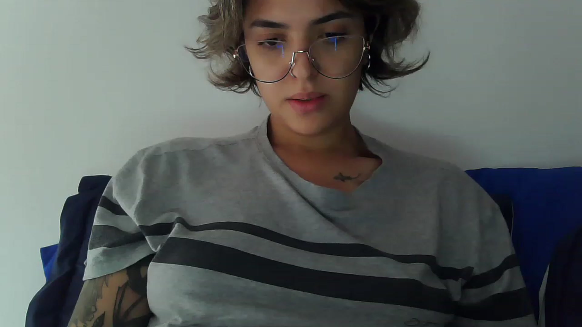 Gallery image thumbnail from fionacarter's myfreecams stream on, 02/10/2023, 16:44 image 16 of 20