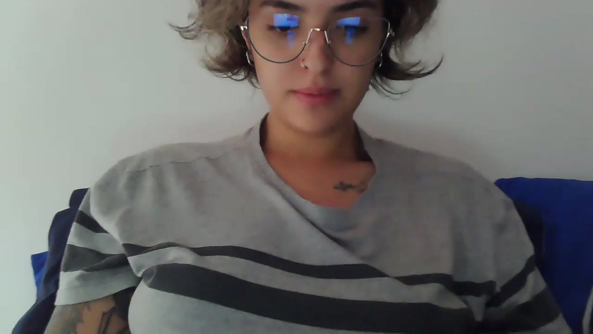 Gallery image thumbnail from fionacarter's myfreecams stream on, 02/10/2023, 16:44 image 10 of 20