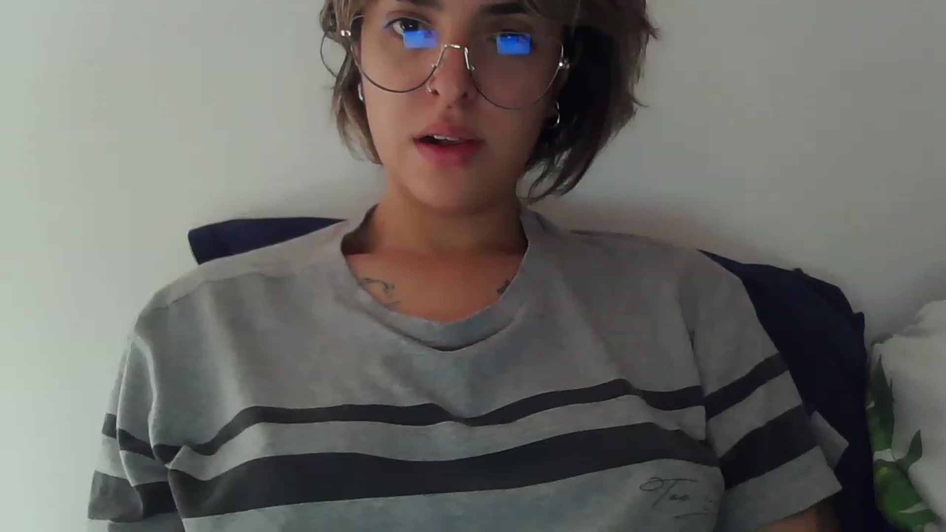 Gallery image thumbnail from fionacarter's myfreecams stream on, 02/15/2023, 17:23 image 5 of 20