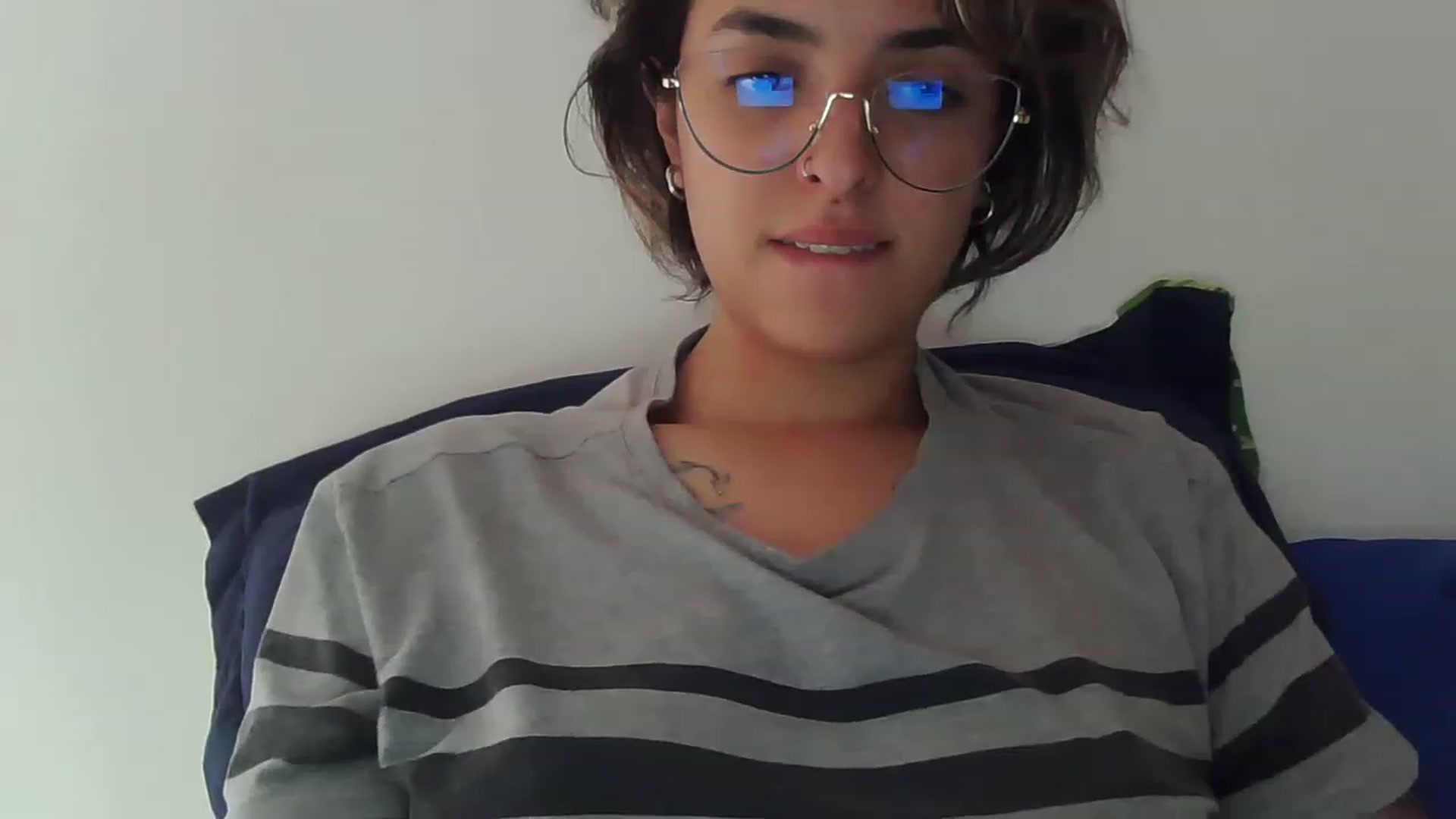 Gallery image thumbnail from fionacarter's myfreecams stream on, 02/15/2023, 17:23 image 8 of 20
