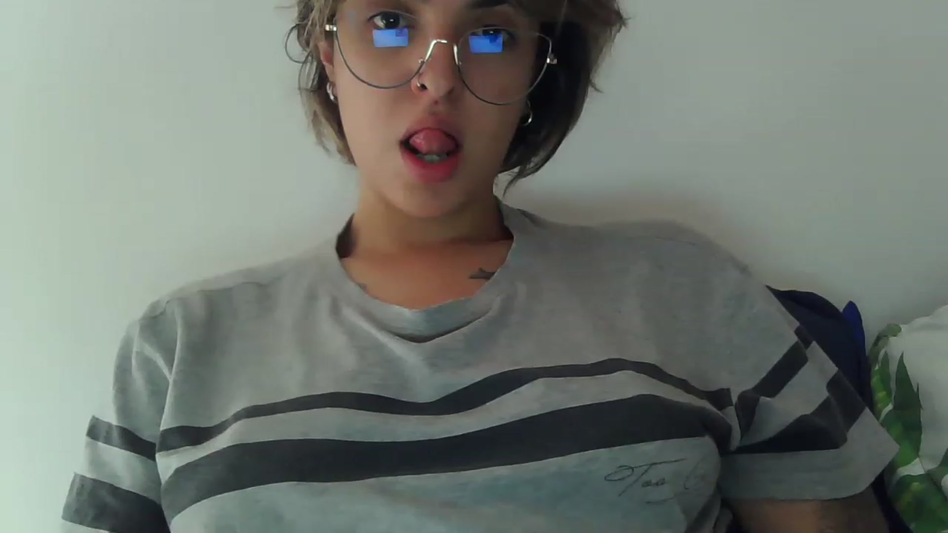 Gallery image thumbnail from fionacarter's myfreecams stream on, 02/15/2023, 17:23 image 2 of 20
