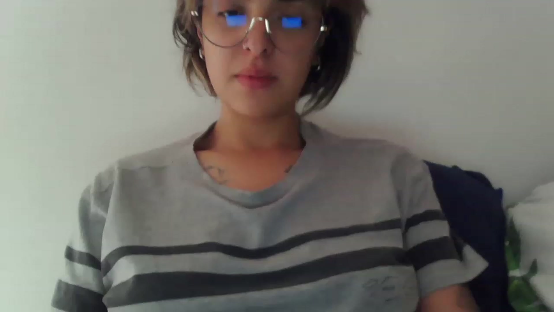 Gallery image thumbnail from fionacarter's myfreecams stream on, 02/15/2023, 17:23 image 3 of 20