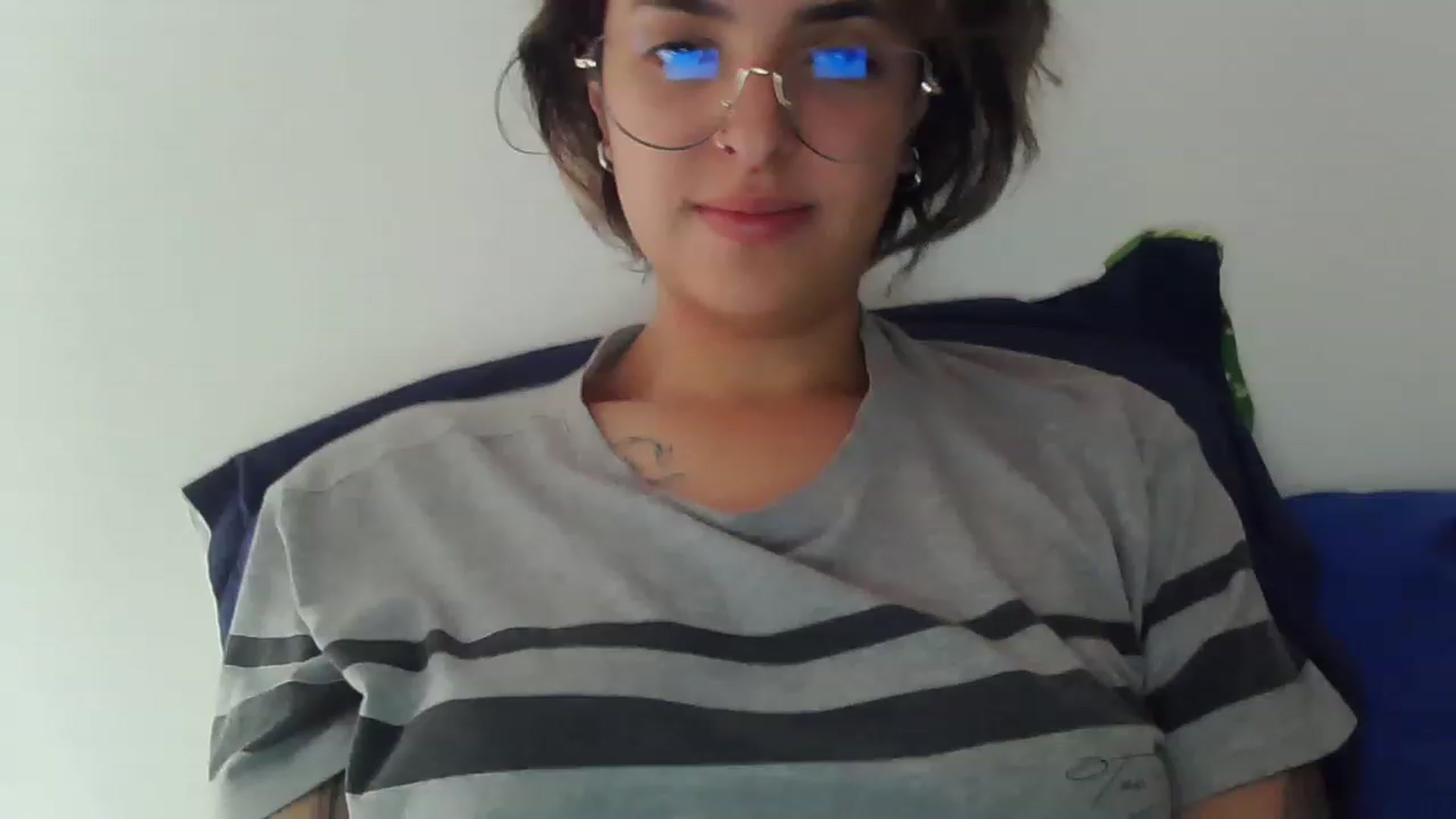 Gallery image thumbnail from fionacarter's myfreecams stream on, 02/15/2023, 17:23 image 9 of 20