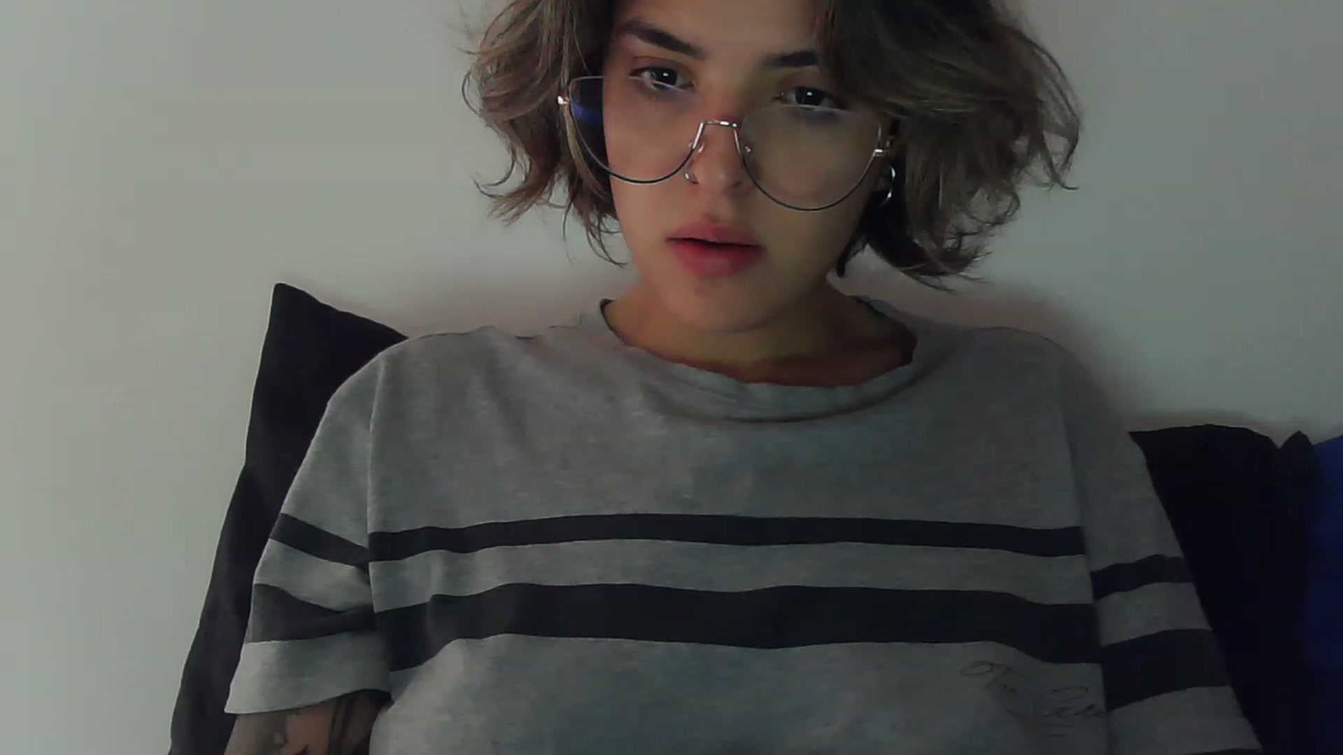Gallery image thumbnail from fionacarter's myfreecams stream on, 03/13/2023, 16:41 image 3 of 20