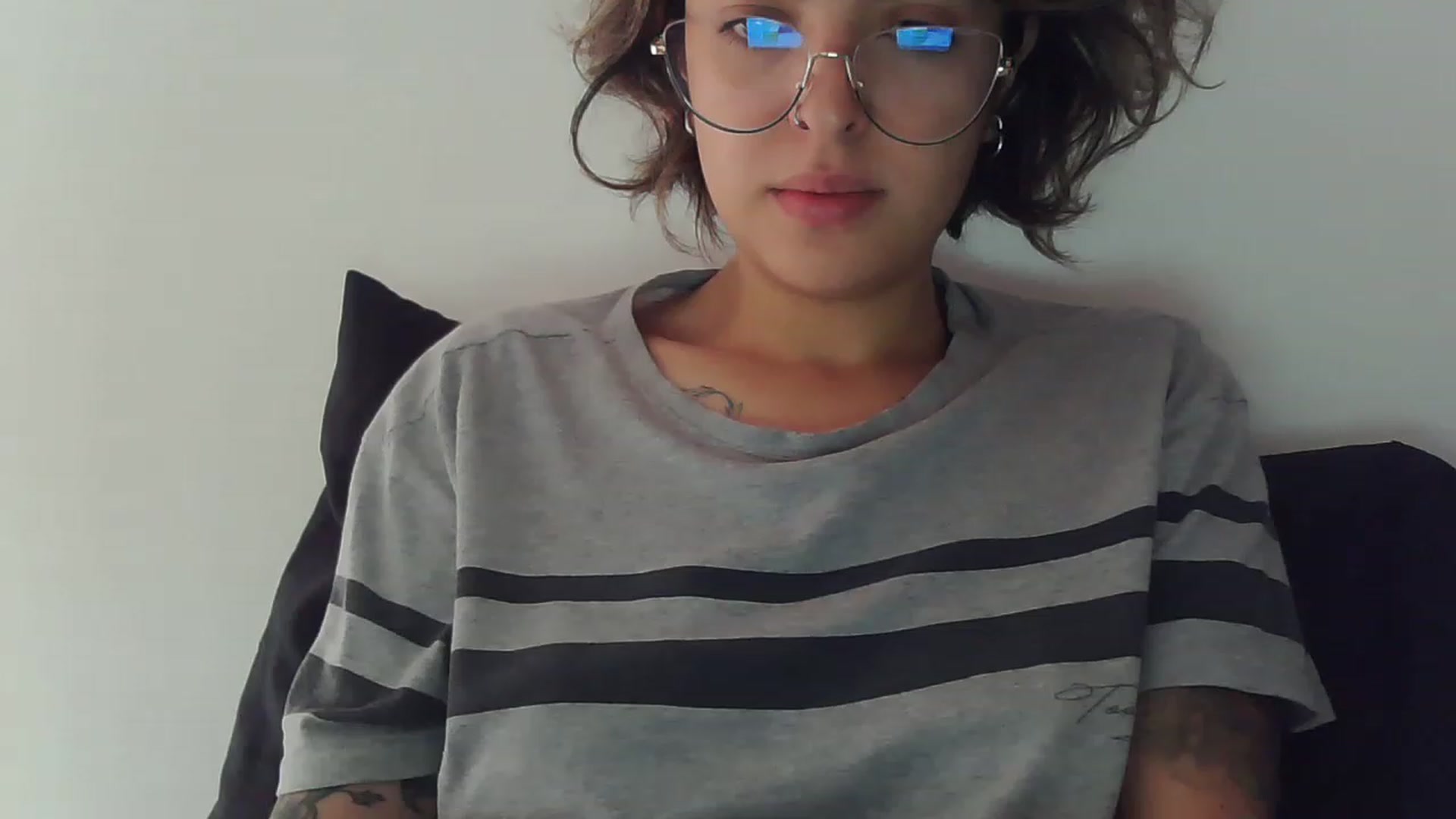 Gallery image thumbnail from fionacarter's myfreecams stream on, 03/13/2023, 16:41 image 12 of 20