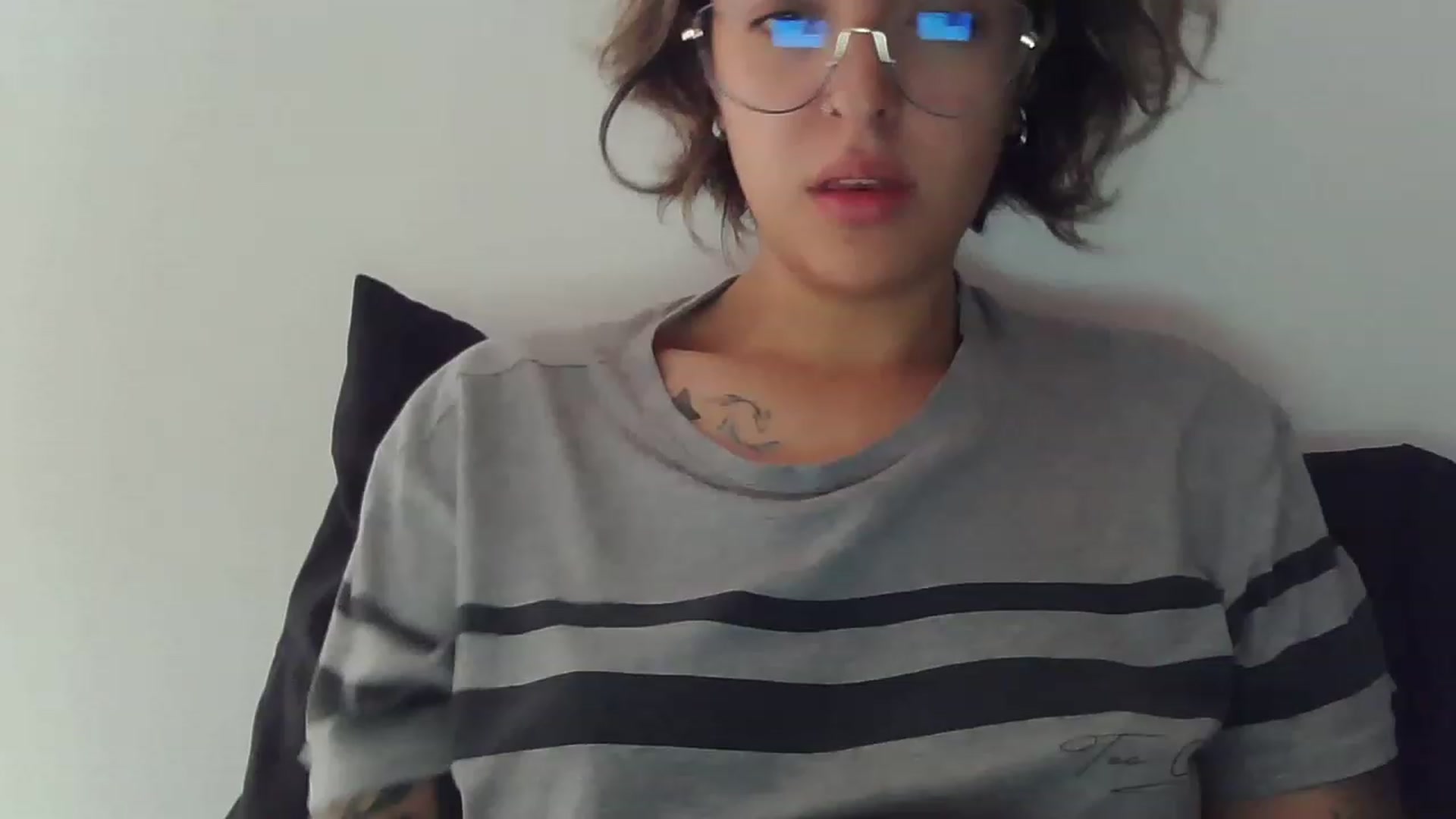 Gallery image thumbnail from fionacarter's myfreecams stream on, 03/13/2023, 16:41 image 14 of 20
