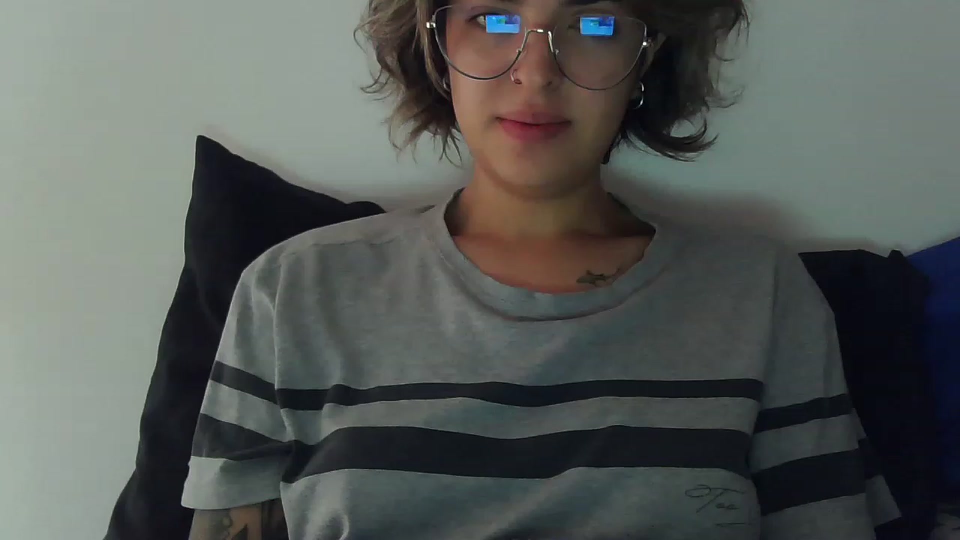 Gallery image thumbnail from fionacarter's myfreecams stream on, 03/13/2023, 16:41 image 1 of 20