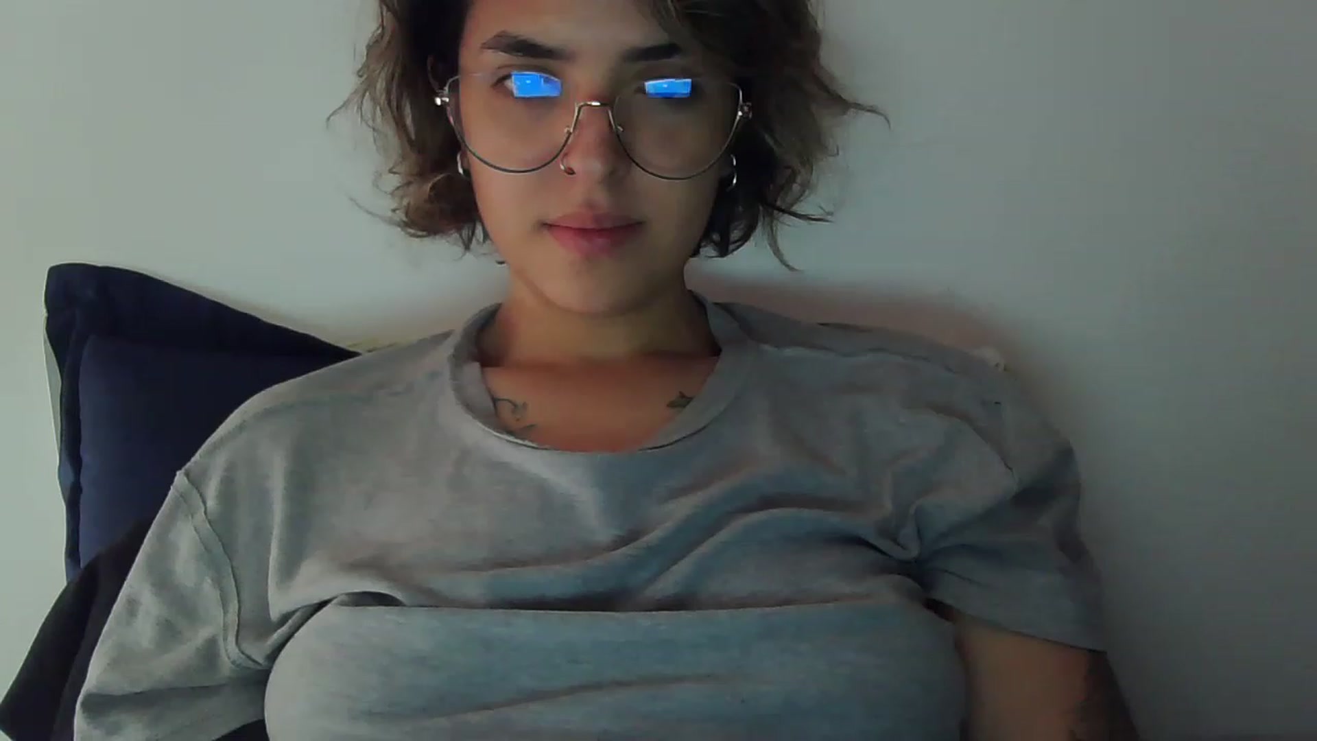 Gallery image thumbnail from fionacarter's myfreecams stream on, 03/28/2023, 16:05 image 7 of 20