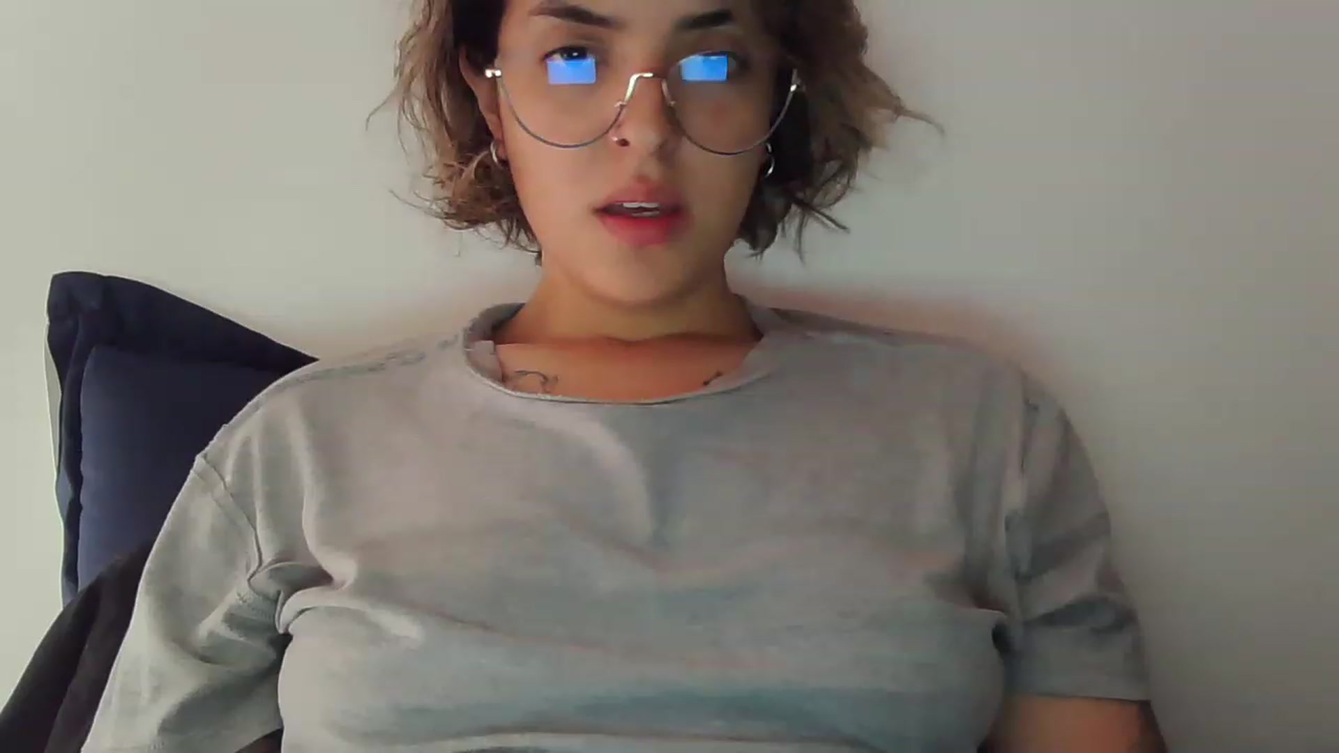 Gallery image thumbnail from fionacarter's myfreecams stream on, 03/28/2023, 16:05 image 16 of 20
