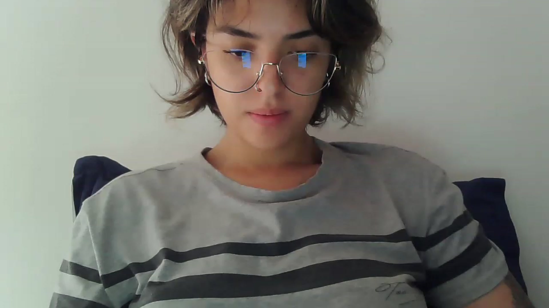 Gallery image thumbnail from fionacarter's myfreecams stream on, 04/06/2023, 16:38 image 4 of 20