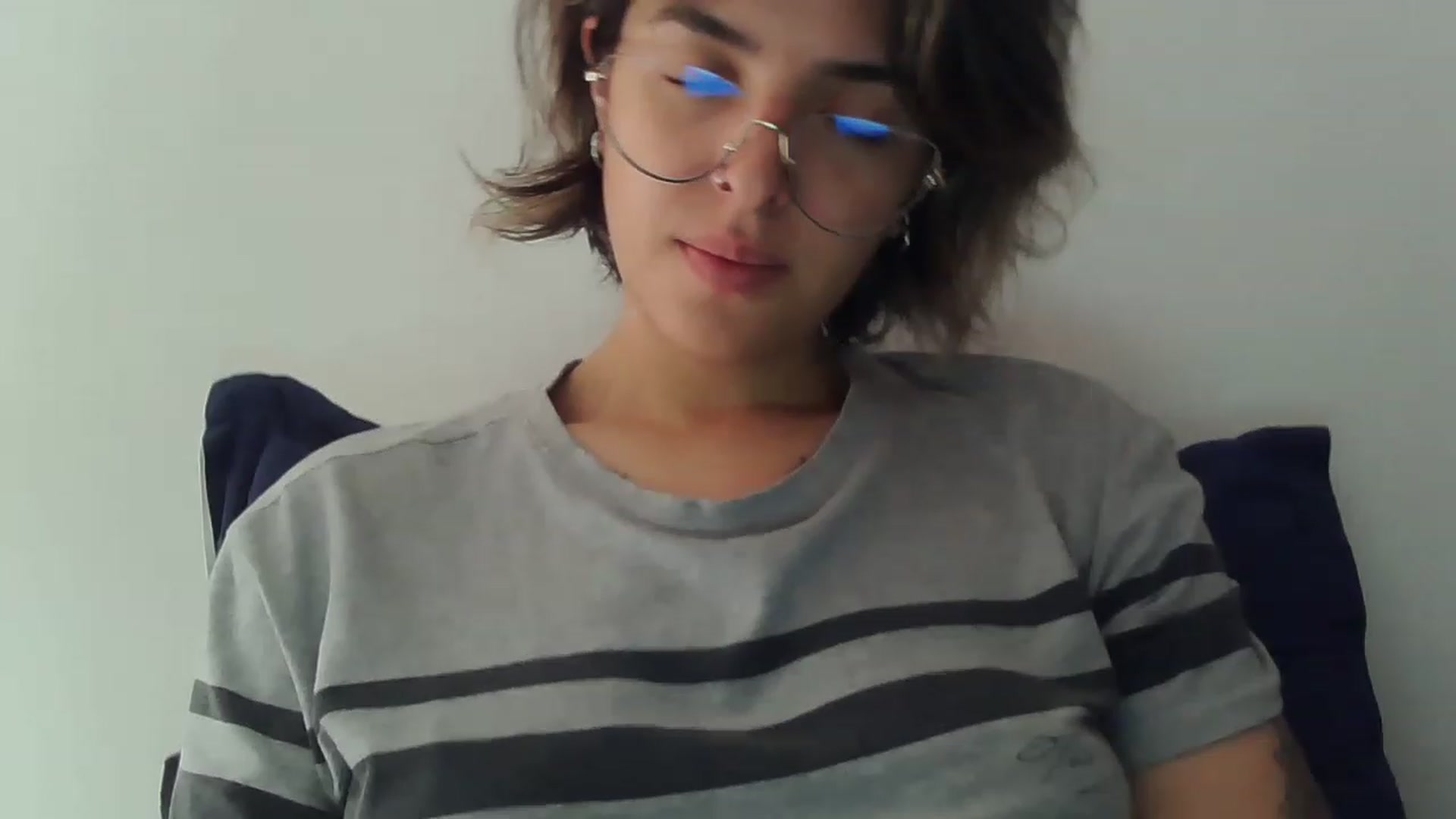 Gallery image thumbnail from fionacarter's myfreecams stream on, 04/06/2023, 16:38 image 16 of 20