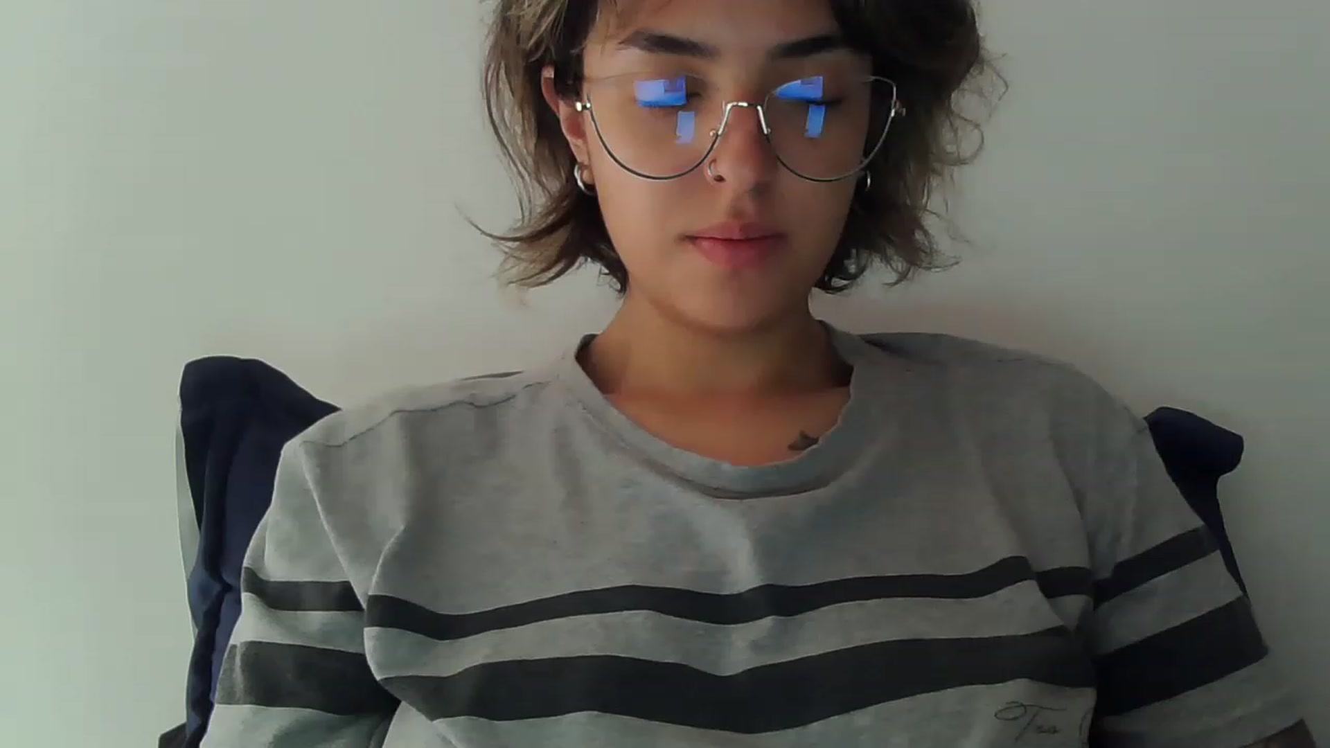 Gallery image thumbnail from fionacarter's myfreecams stream on, 04/06/2023, 16:38 image 1 of 20