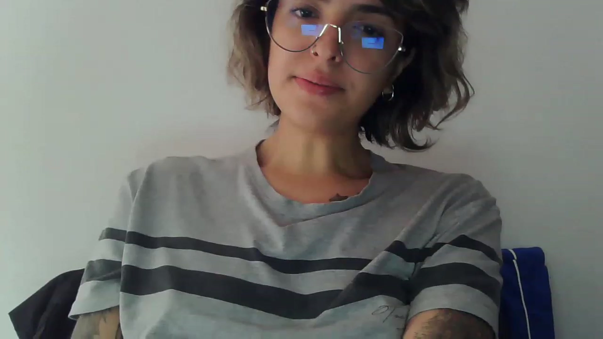 Gallery image thumbnail from fionacarter's myfreecams stream on, 04/15/2023, 16:58 image 18 of 20