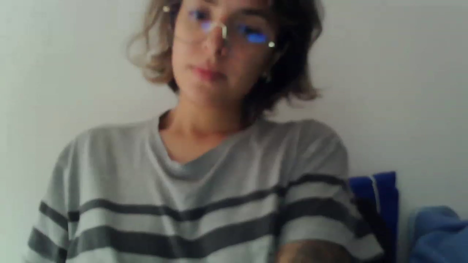 Gallery image thumbnail from fionacarter's myfreecams stream on, 04/15/2023, 18:00 image 19 of 20