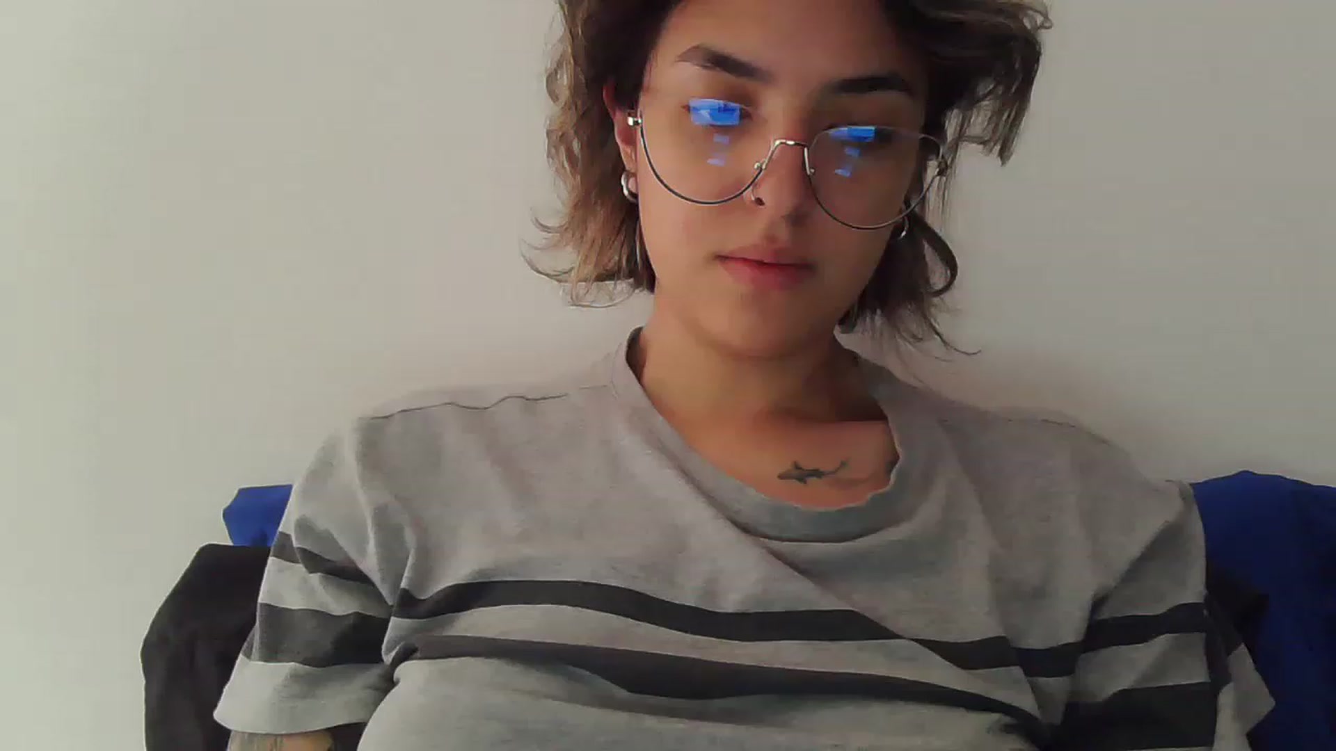 Gallery image thumbnail from fionacarter's myfreecams stream on, 04/17/2023, 16:58 image 17 of 20